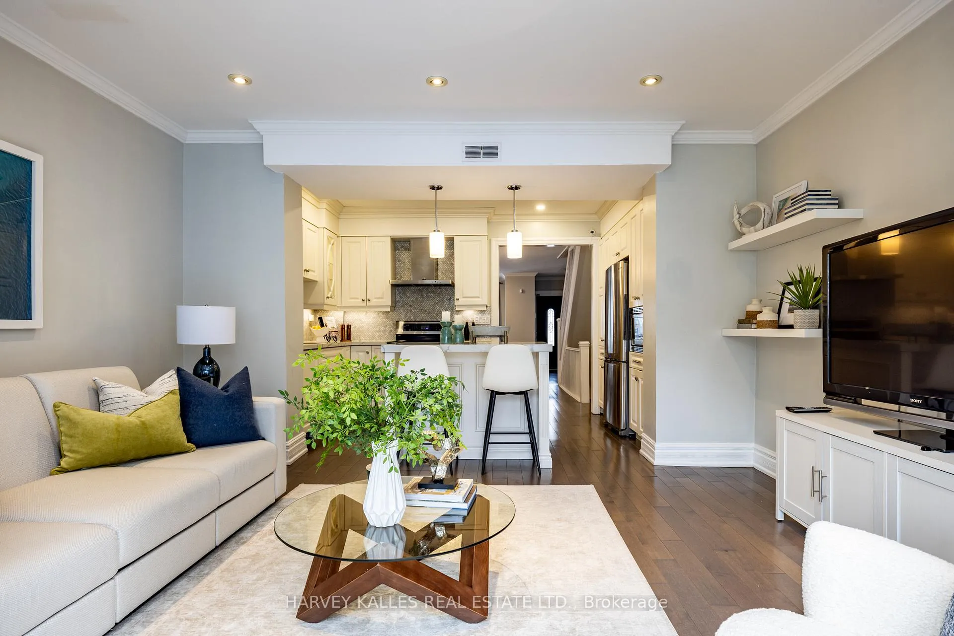 Photo 21 of 253 Broadway Avenue, Toronto, Mount Pleasant East — HOMEH