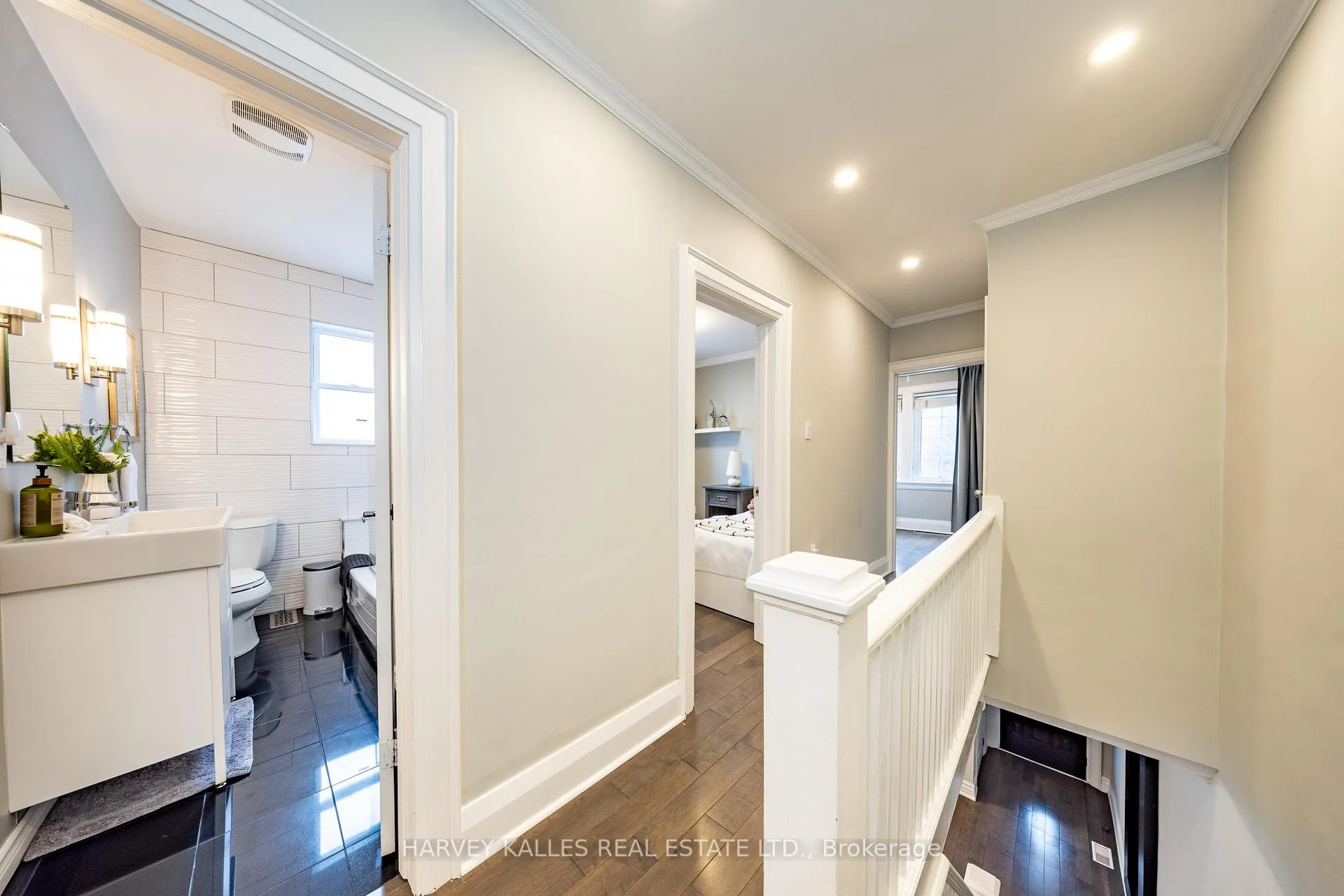 Photo 36 of 253 Broadway Avenue, Toronto, Mount Pleasant East — HOMEH
