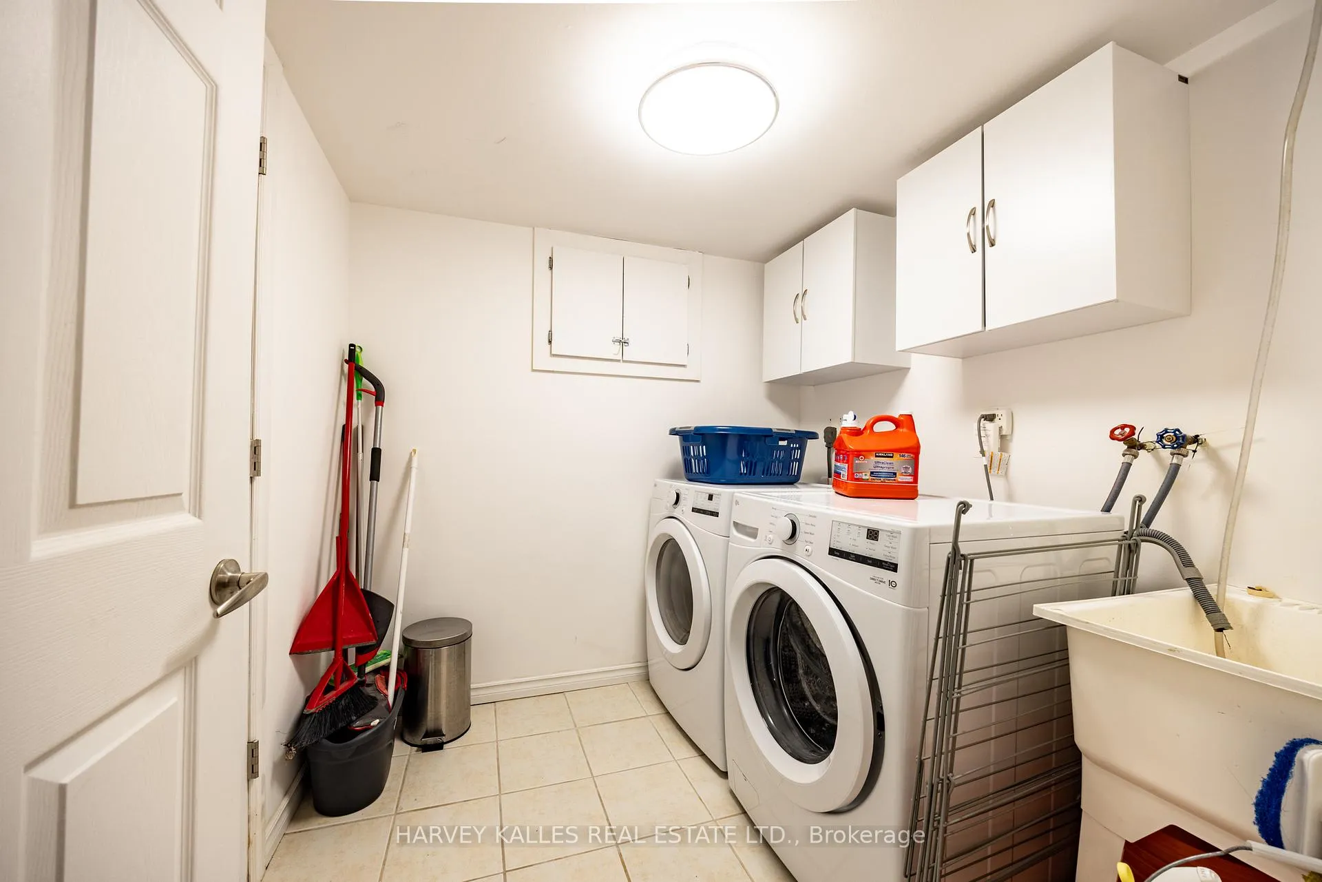 Photo 43 of 253 Broadway Avenue, Toronto, Mount Pleasant East — HOMEH