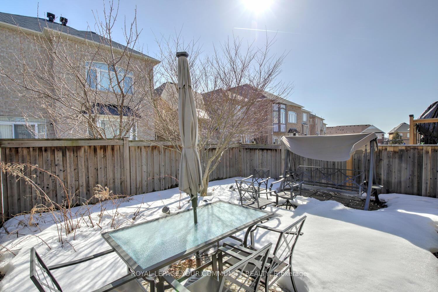 Photo 44 of 164 Chayna Crescent, Vaughan, Patterson — HOMEH