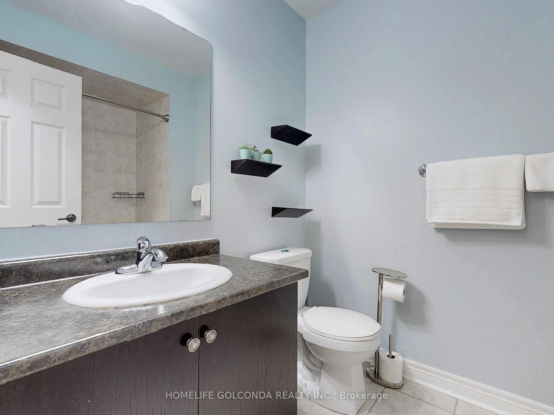 Photo 30 of 12 White Spruce Crescent, Vaughan, Patterson — HOMEH