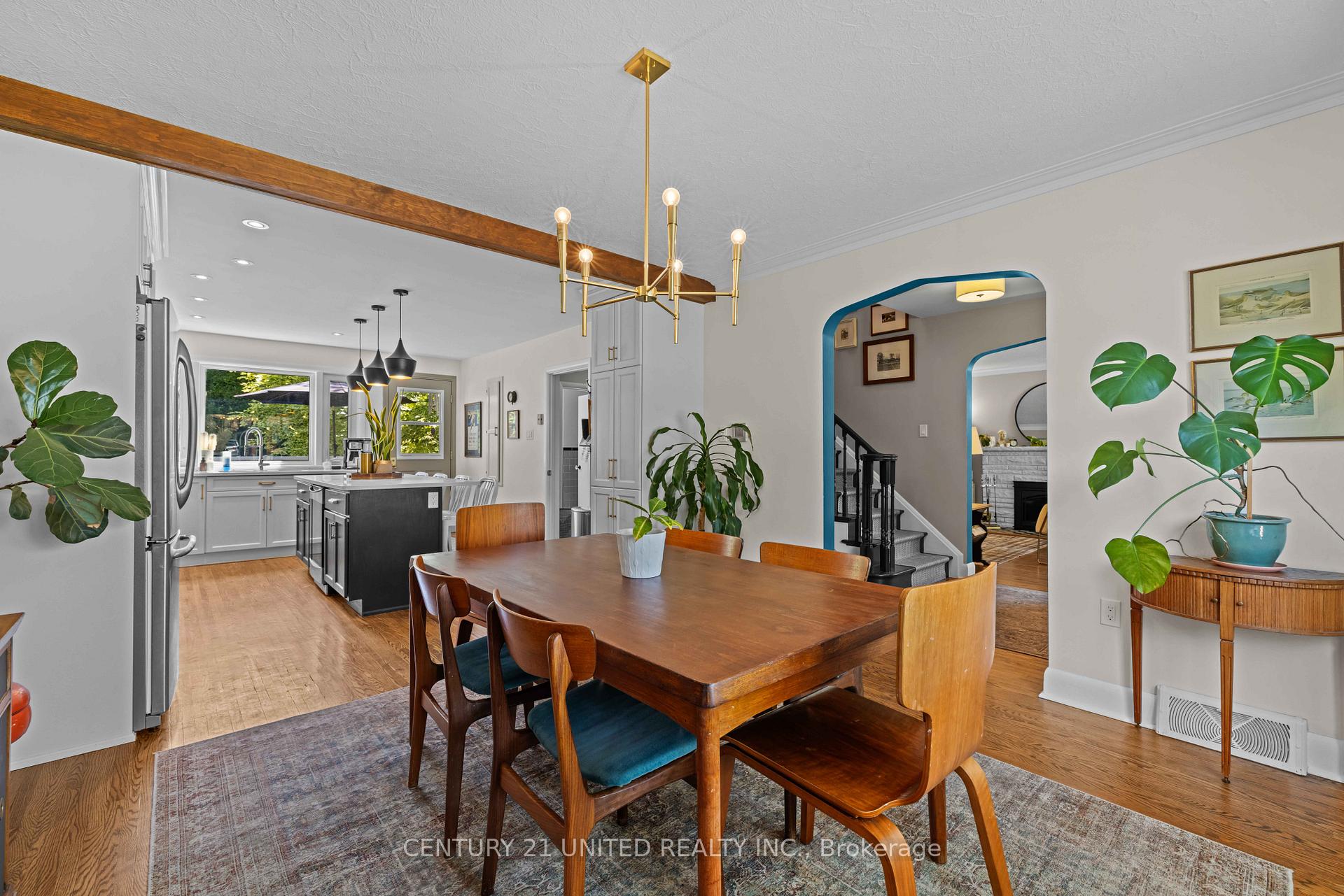 Photo 6 of 1382 Gordon Avenue, Peterborough, Town Ward 3 — HOMEH