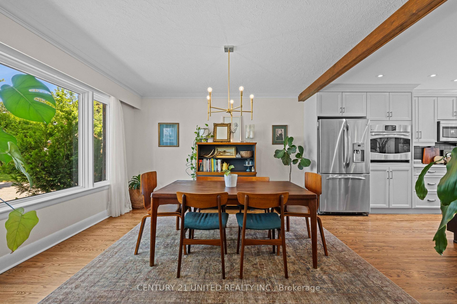 Photo 8 of 1382 Gordon Avenue, Peterborough, Town Ward 3 — HOMEH