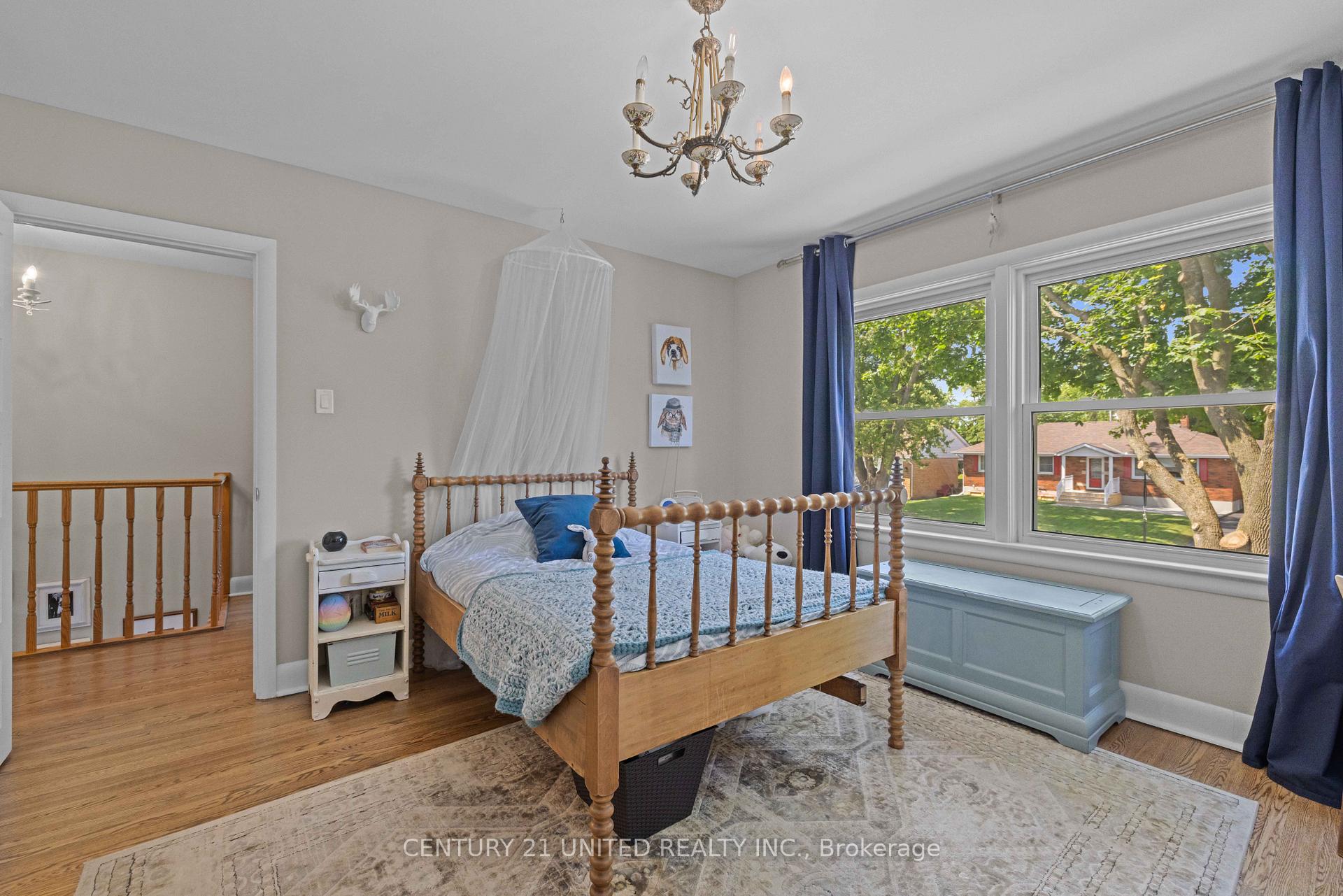 Photo 23 of 1382 Gordon Avenue, Peterborough, Town Ward 3 — HOMEH