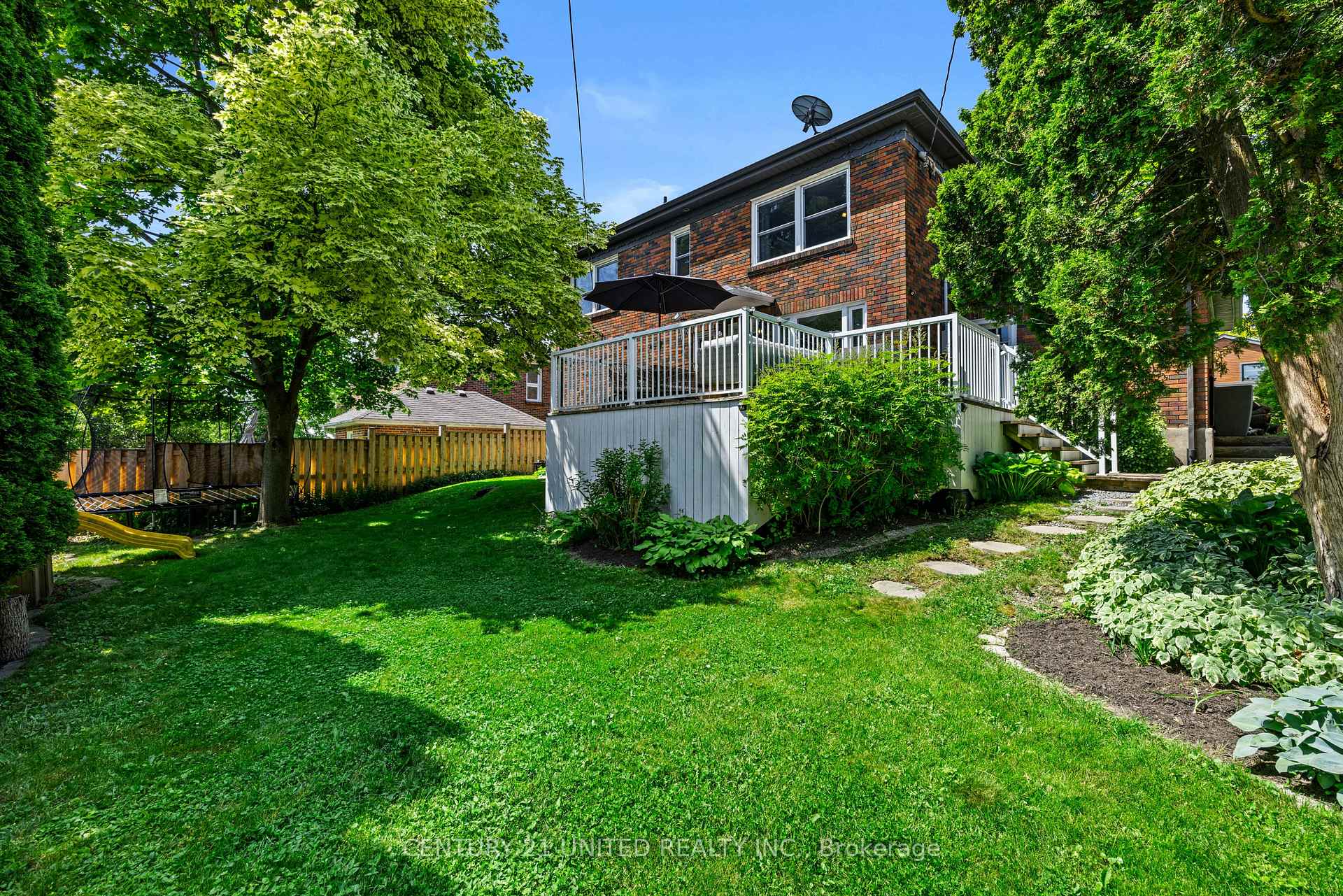 Photo 40 of 1382 Gordon Avenue, Peterborough, Town Ward 3 — HOMEH