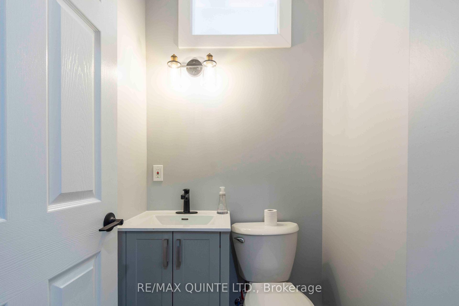 Photo 17 of 30 Southview Avenue, Belleville, Belleville Ward — HOMEH