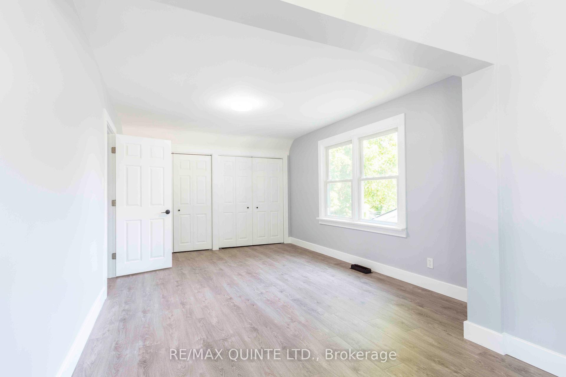 Photo 18 of 30 Southview Avenue, Belleville, Belleville Ward — HOMEH