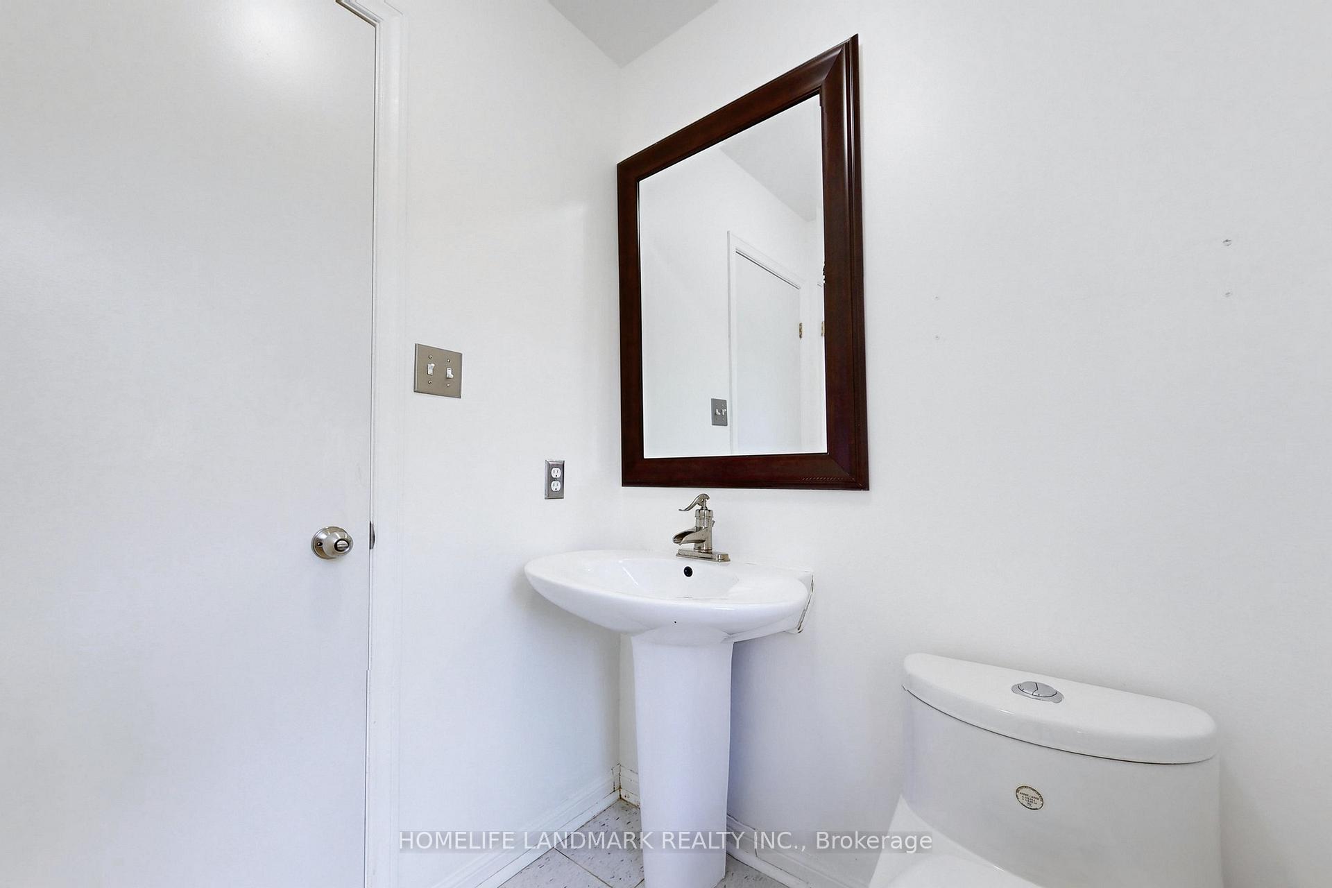Photo 17 of 11 Marcus Court, Vaughan, Rural Vaughan — HOMEH