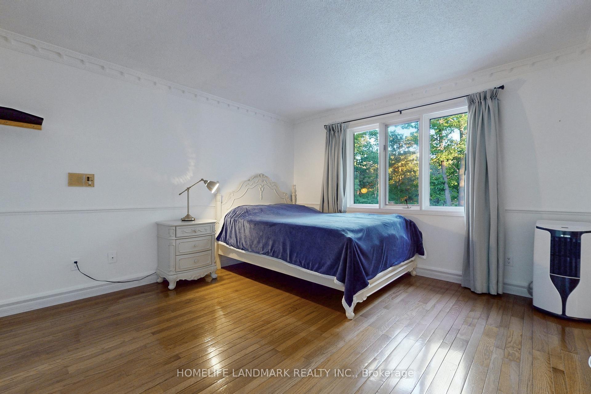 Photo 25 of 11 Marcus Court, Vaughan, Rural Vaughan — HOMEH