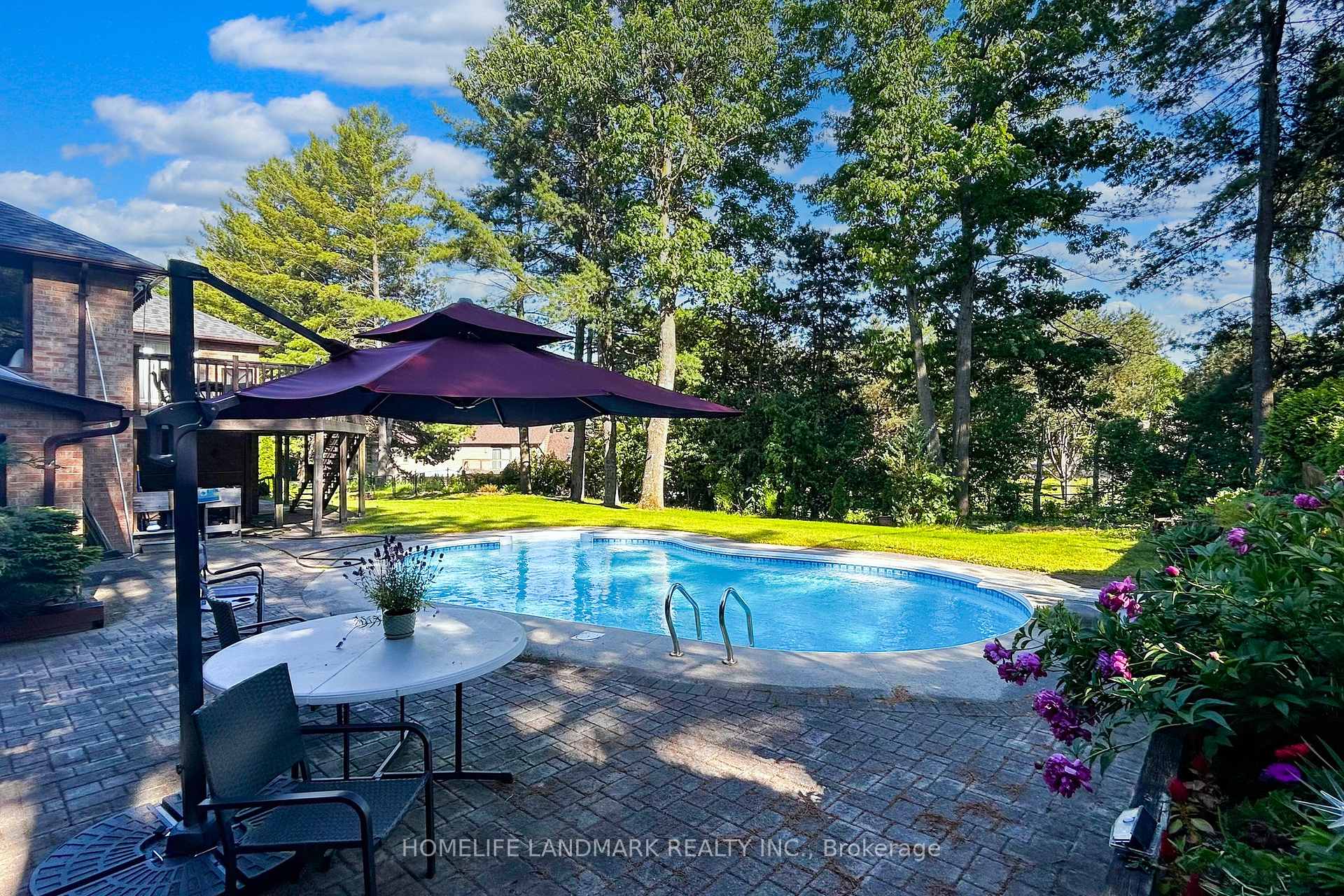 Photo 44 of 11 Marcus Court, Vaughan, Rural Vaughan — HOMEH