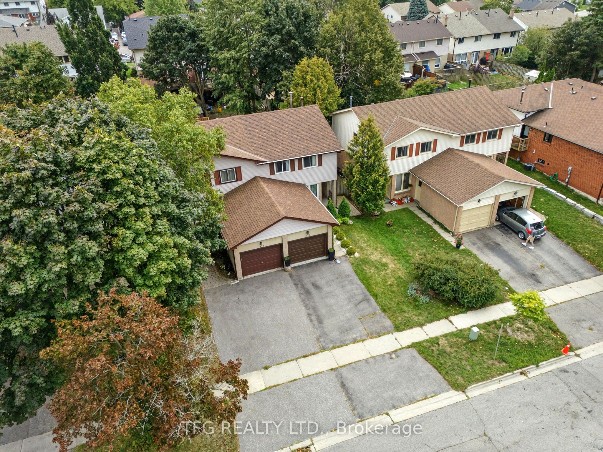 Photo 33 of 1321 Cherrydown Drive, Oshawa, Donevan — HOMEH