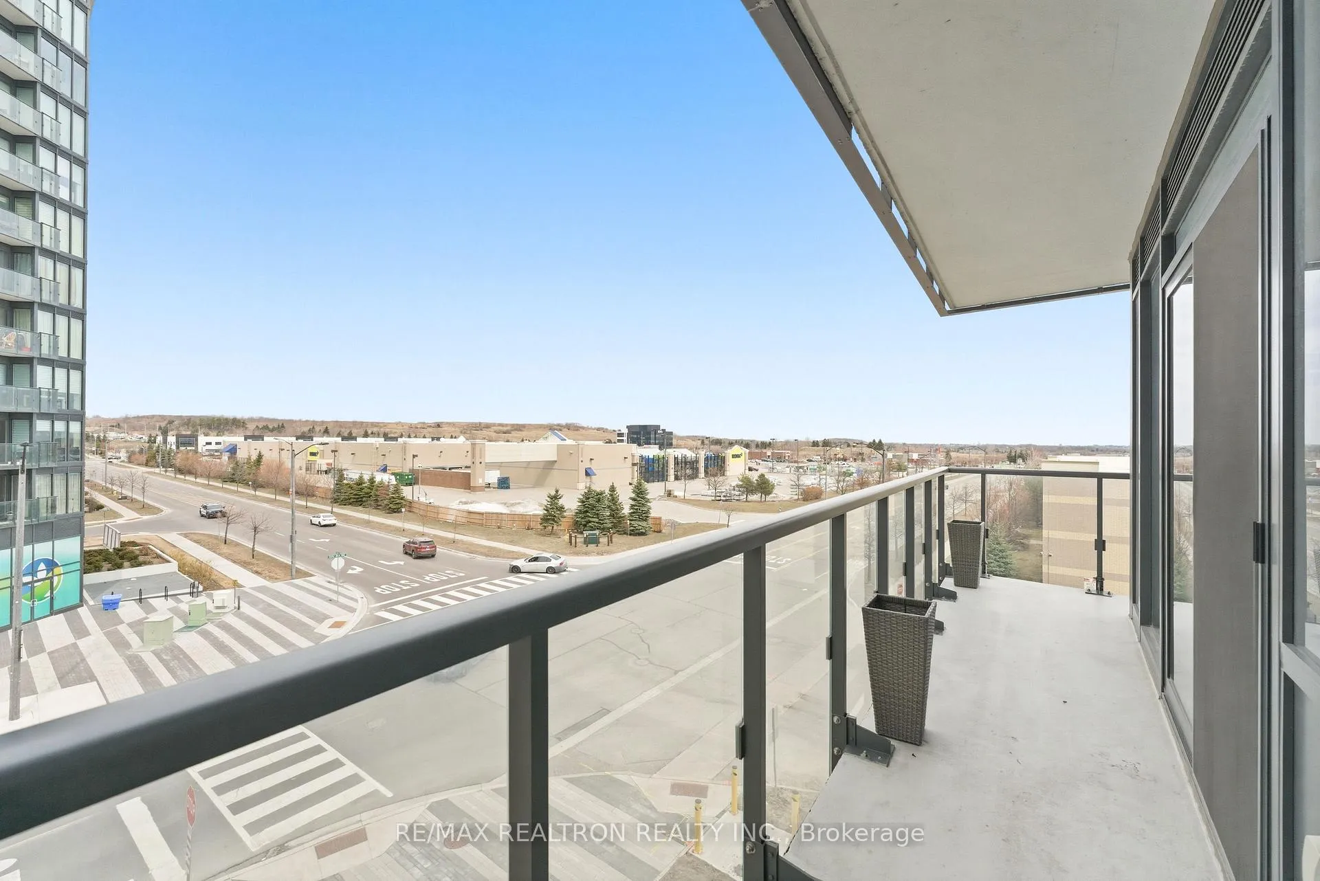 Photo 26 of Unit 305, 99 Eagle Rock Way, Vaughan, Rural Vaughan — HOMEH