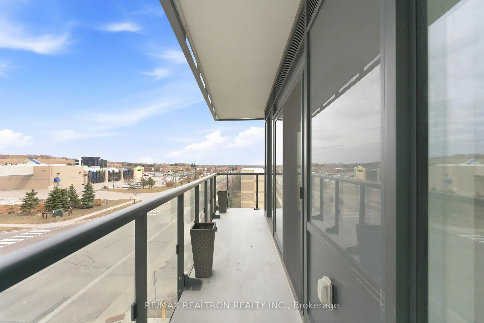Photo 28 of Unit 305, 99 Eagle Rock Way, Vaughan, Rural Vaughan — HOMEH