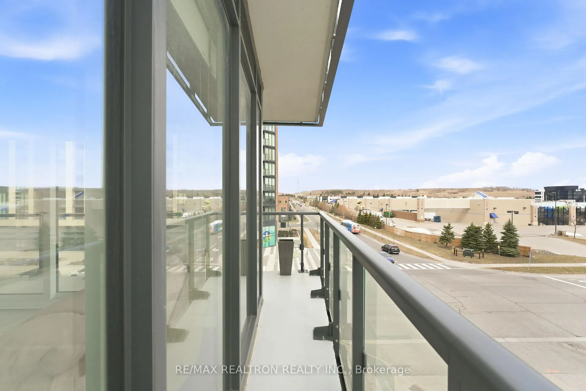 Photo 29 of Unit 305, 99 Eagle Rock Way, Vaughan, Rural Vaughan — HOMEH