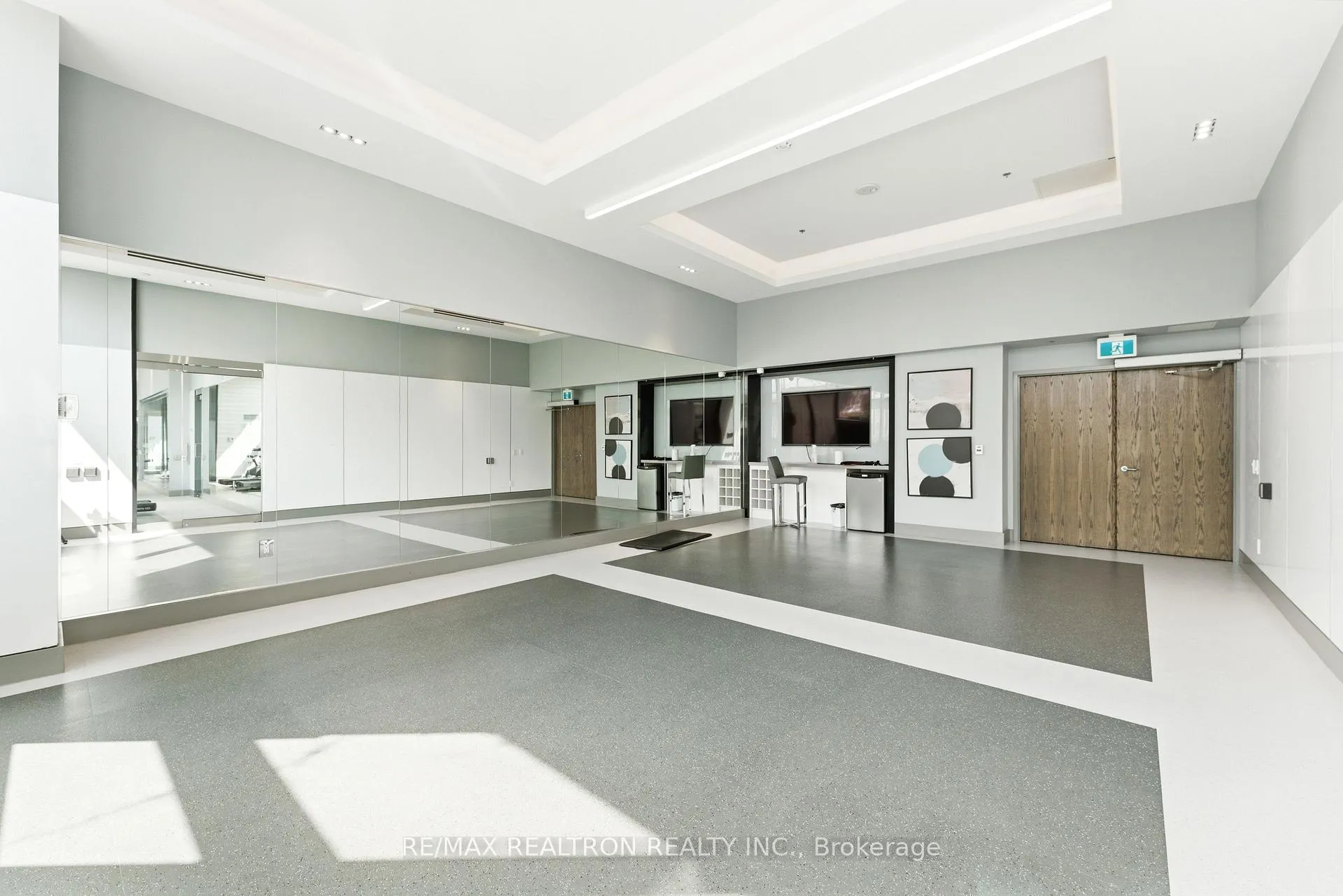 Photo 35 of Unit 305, 99 Eagle Rock Way, Vaughan, Rural Vaughan — HOMEH