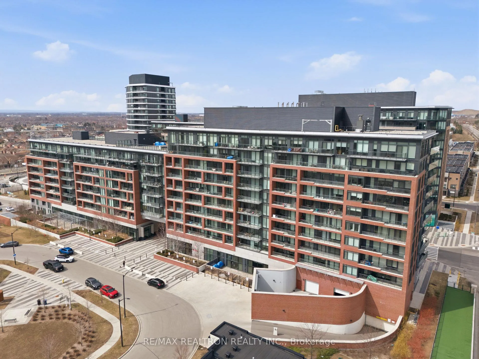 Photo 44 of Unit 305, 99 Eagle Rock Way, Vaughan, Rural Vaughan — HOMEH