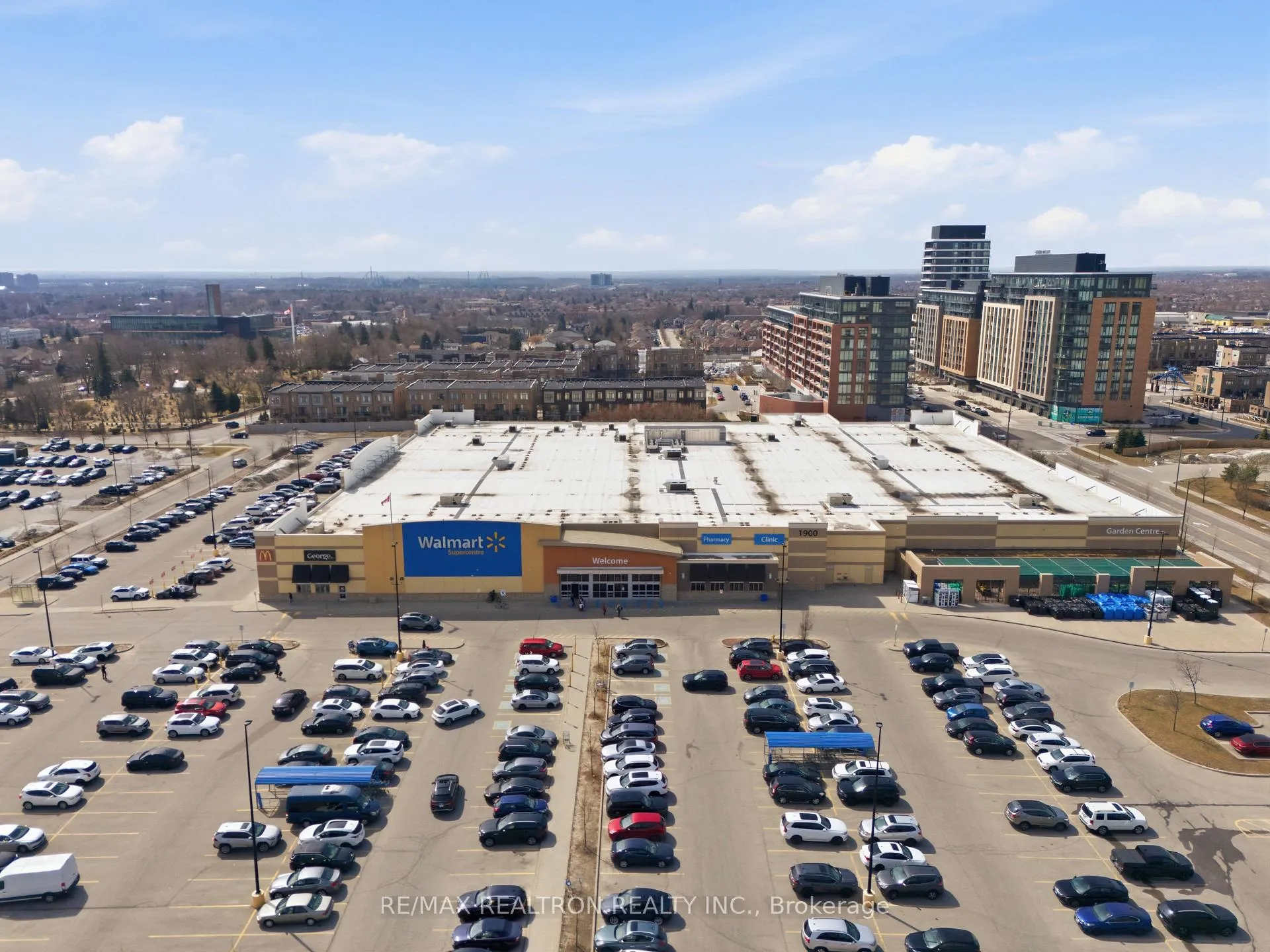 Photo 47 of Unit 305, 99 Eagle Rock Way, Vaughan, Rural Vaughan — HOMEH