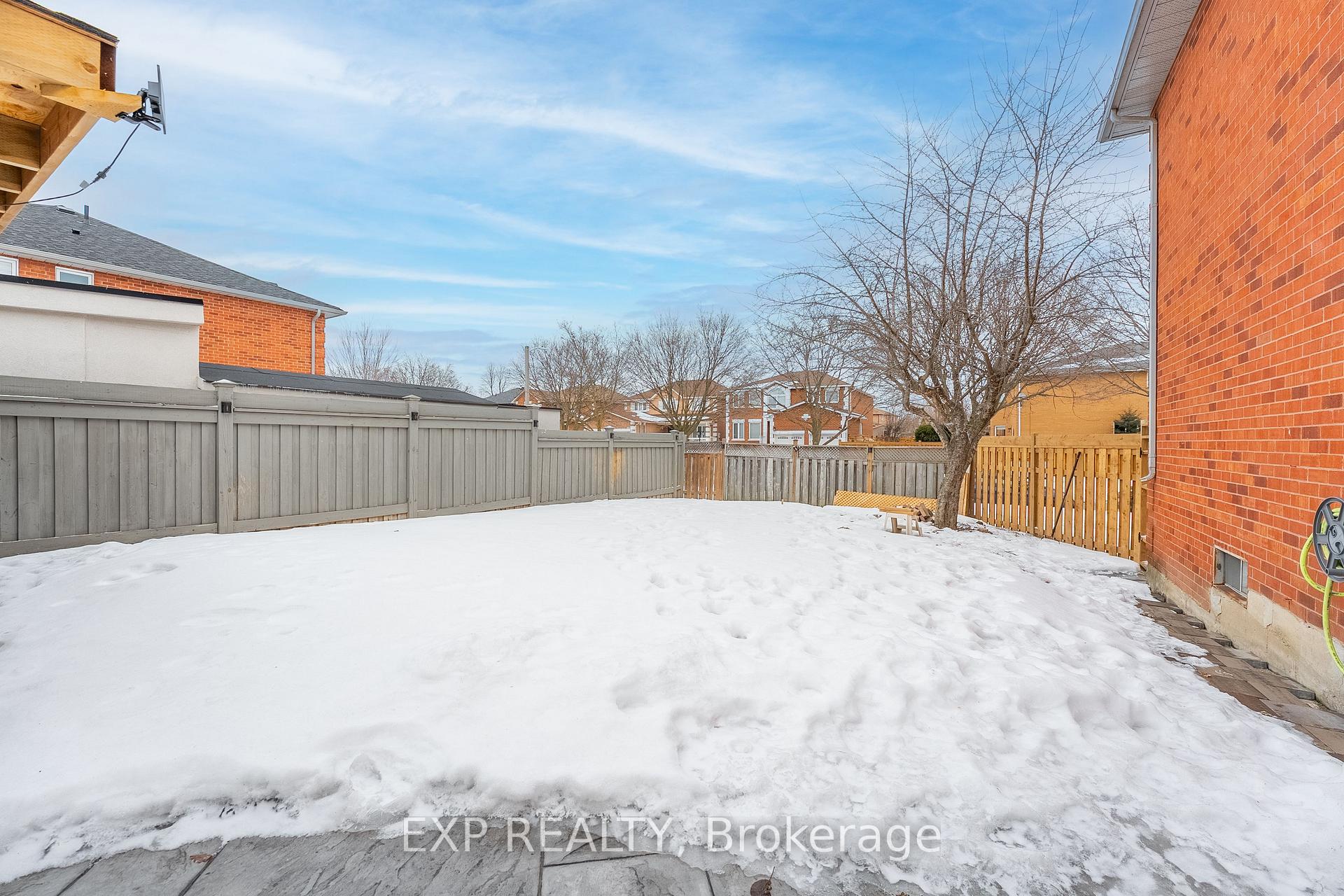 Photo 42 of 168 Chancellor Drive, Vaughan, East Woodbridge — HOMEH