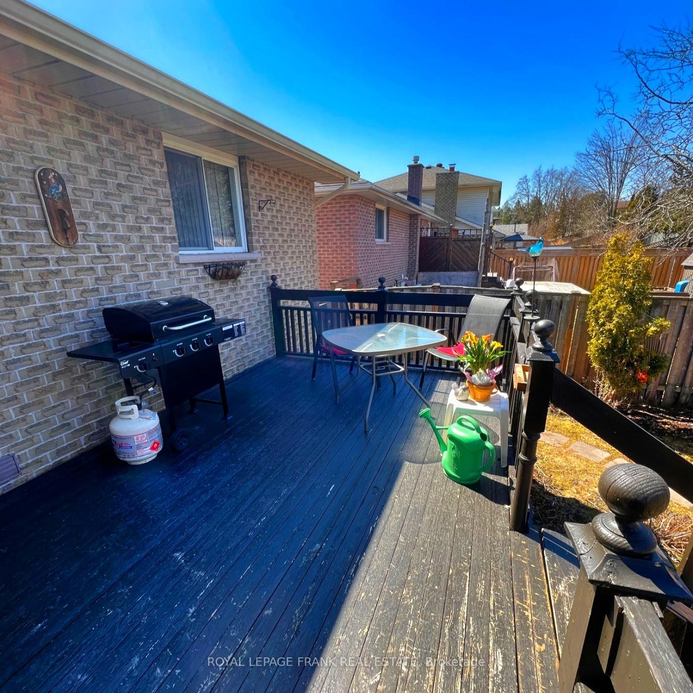 Photo 12 of 2496 Farmcrest Avenue, Peterborough, Ashburnham Ward 4 — HOMEH