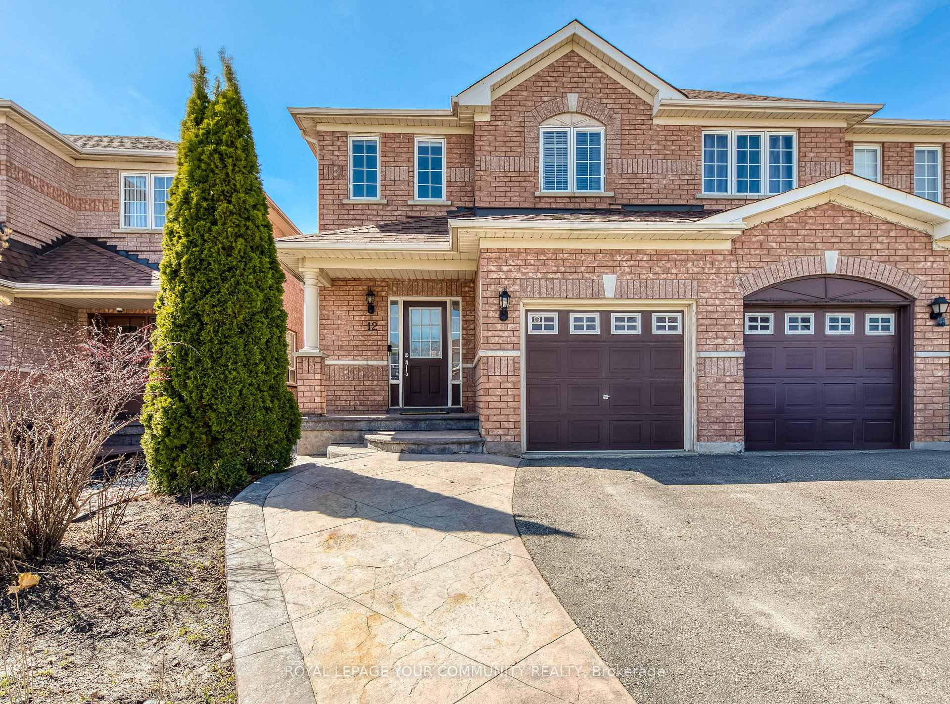 Front of 12 Ravineview Drive