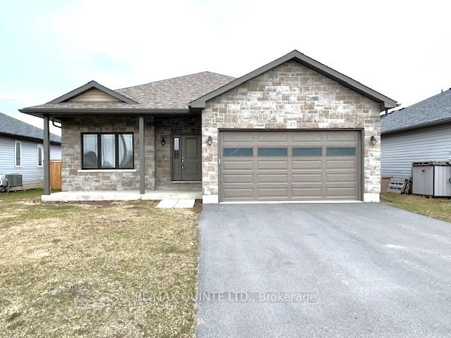 Photo 1 of 125 Sienna Avenue, Belleville, Belleville Ward — HOMEH