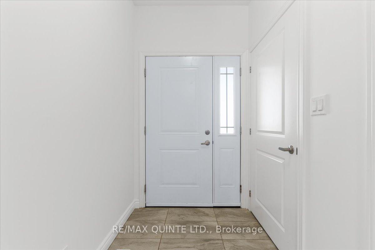 Photo 3 of 125 Sienna Avenue, Belleville, Belleville Ward — HOMEH