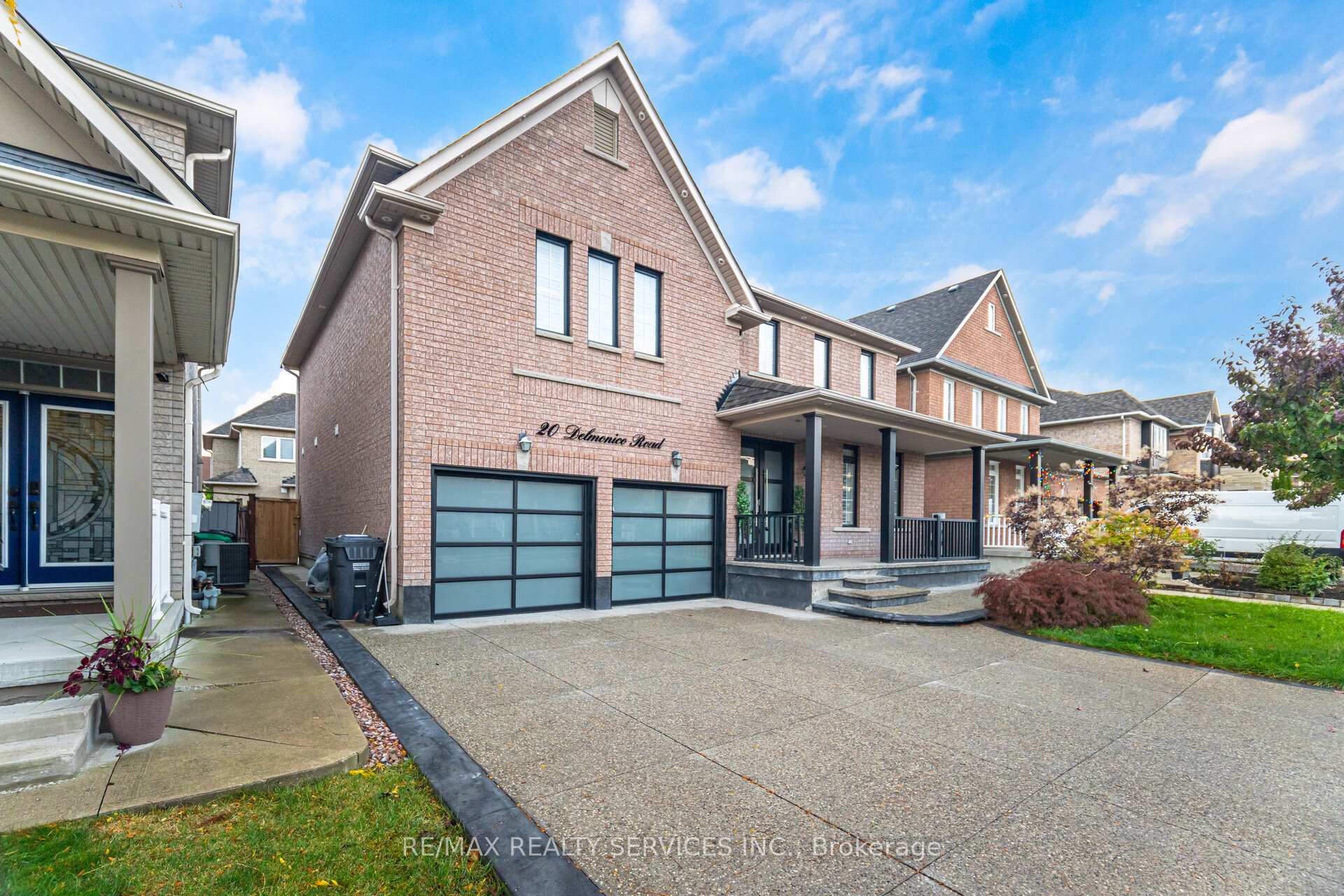 Front of 20 Delmonico Road