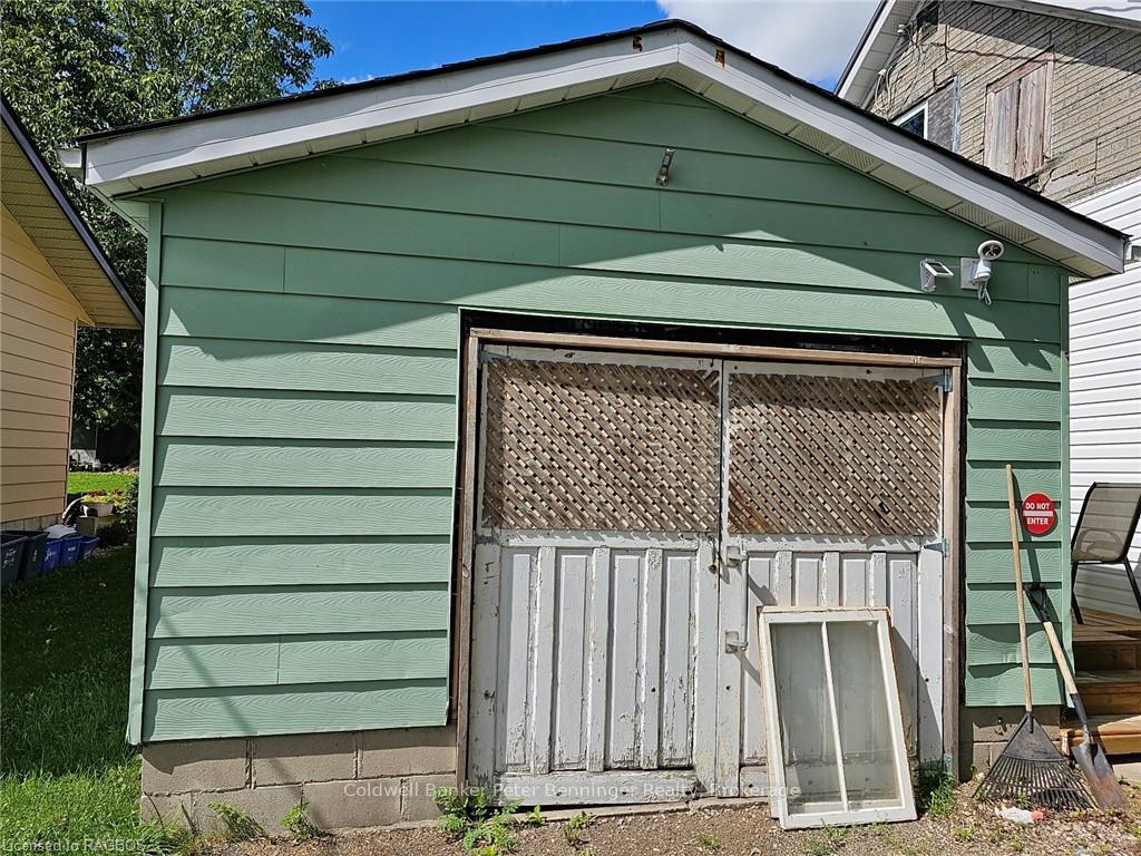Photo 4 of 112 George Street, Arran-Elderslie — HOMEH