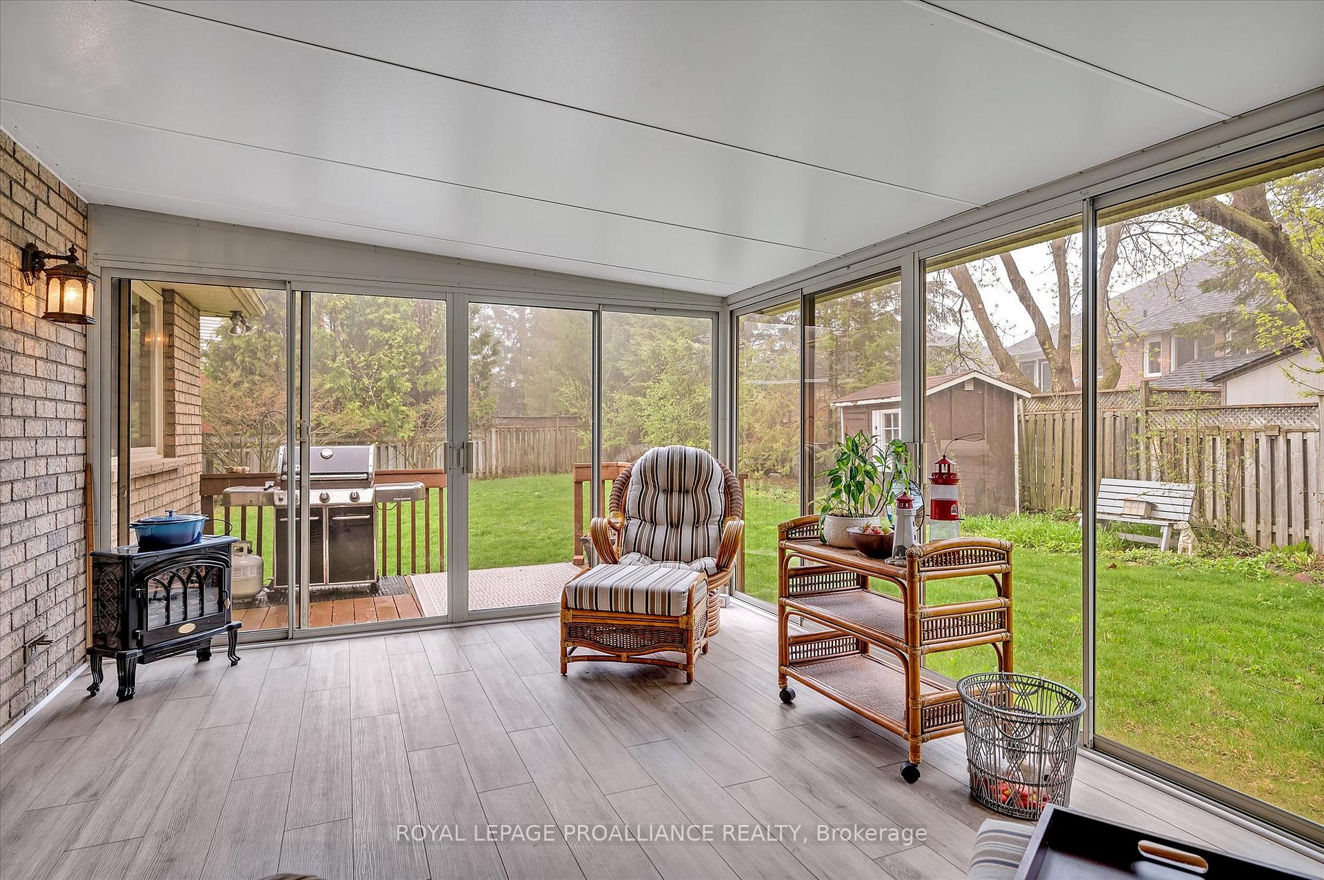 Photo 12 of 1512 Glenforest Crescent, Peterborough, Monaghan Ward 2 — HOMEH