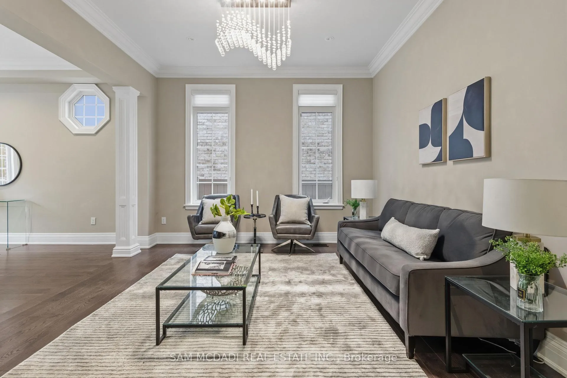 Photo 7 of 92 Heintzman Crescent, Vaughan, Patterson — HOMEH
