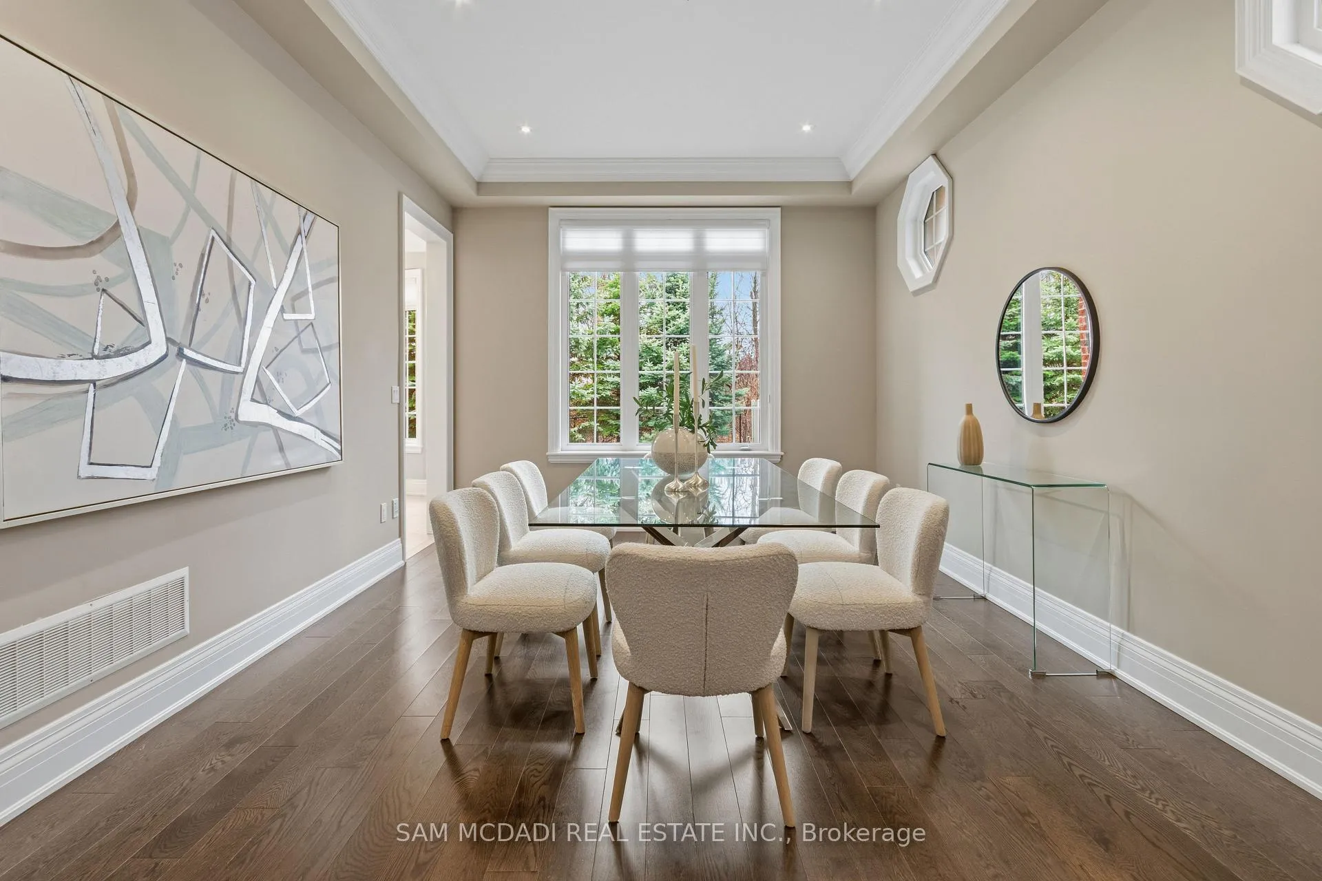 Photo 11 of 92 Heintzman Crescent, Vaughan, Patterson — HOMEH