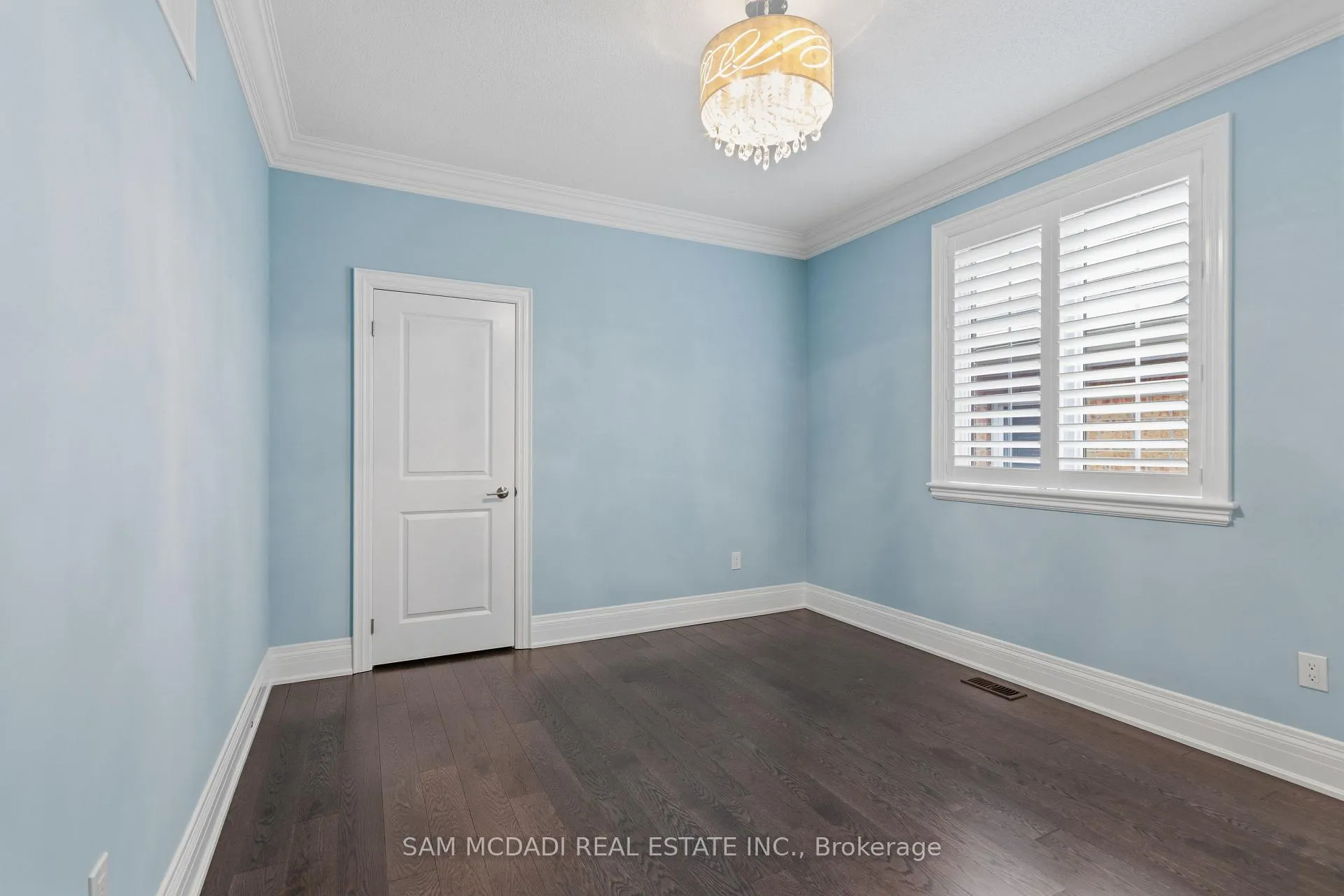 Photo 35 of 92 Heintzman Crescent, Vaughan, Patterson — HOMEH