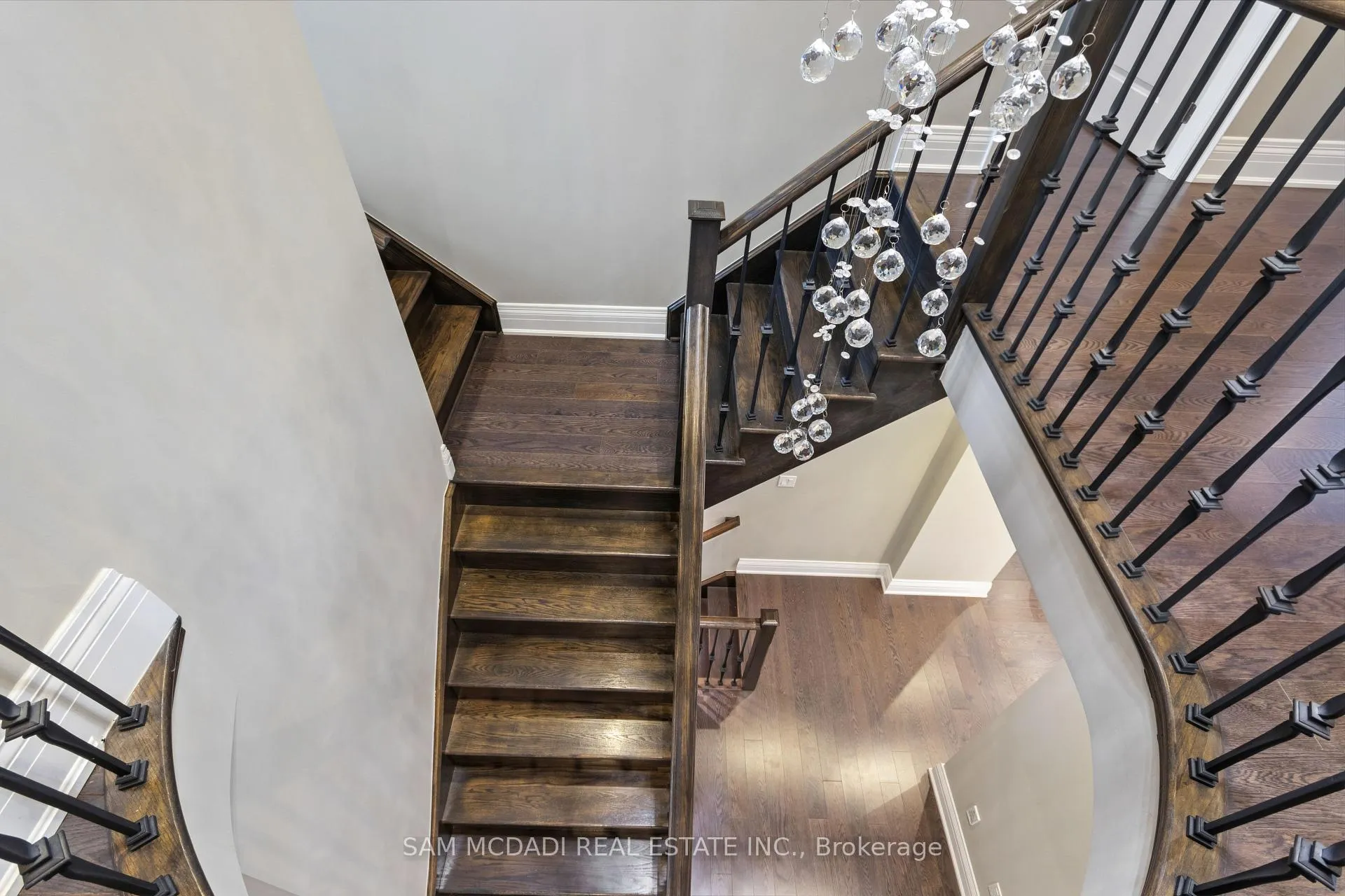 Photo 41 of 92 Heintzman Crescent, Vaughan, Patterson — HOMEH