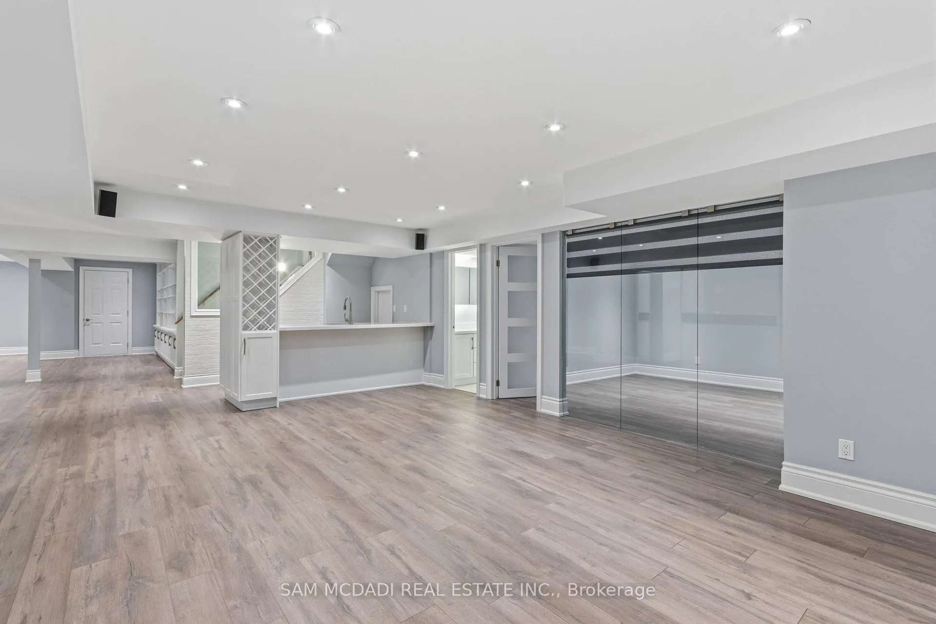 Photo 43 of 92 Heintzman Crescent, Vaughan, Patterson — HOMEH