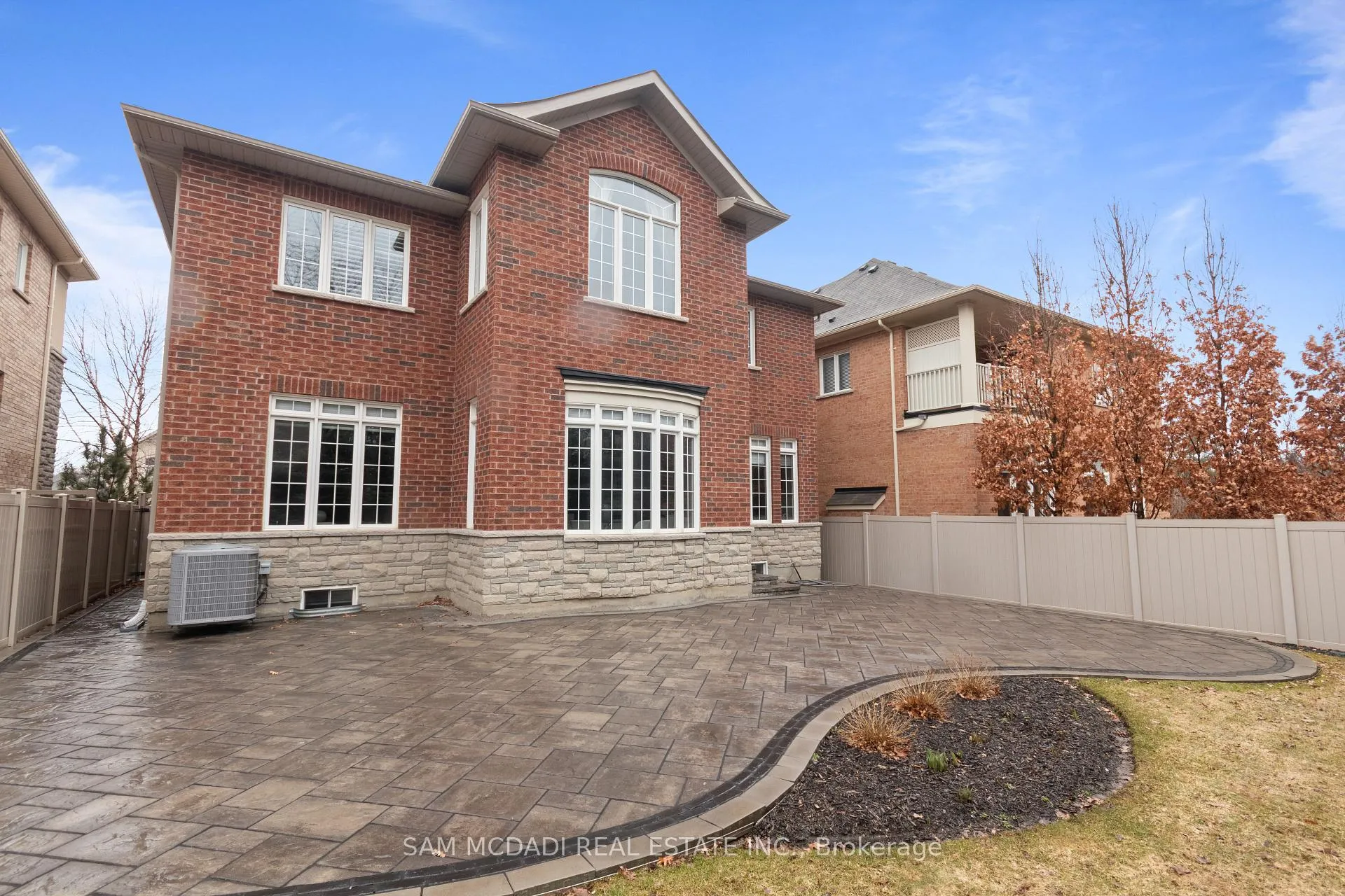 Photo 49 of 92 Heintzman Crescent, Vaughan, Patterson — HOMEH
