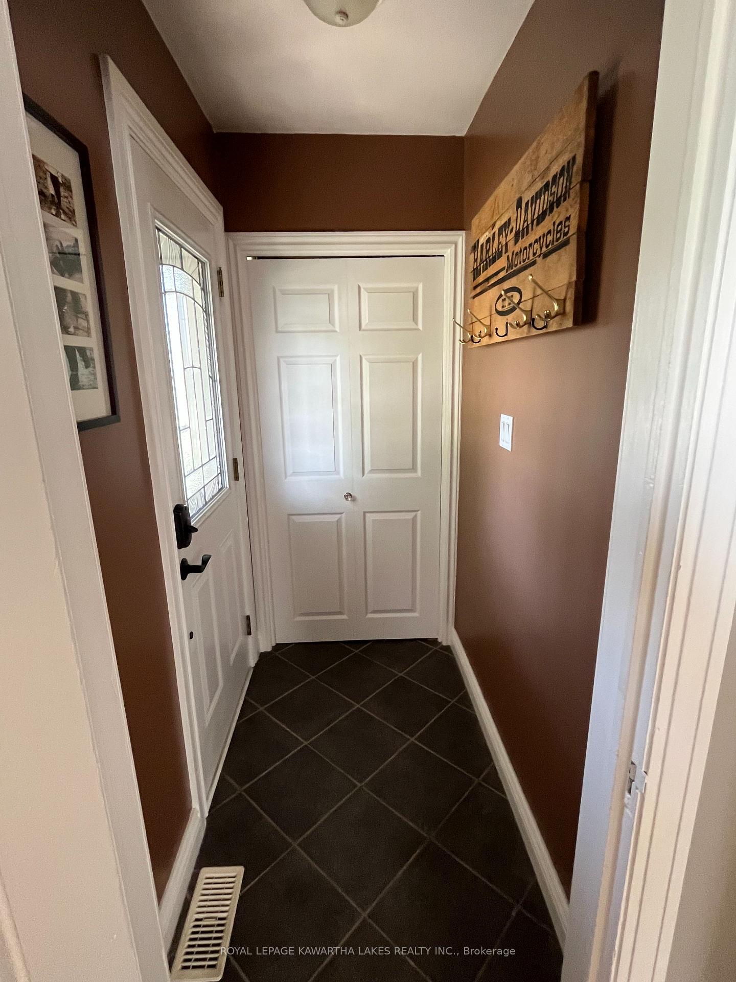 Photo 8 of 463 Arndon Avenue, Peterborough, Otonabee Ward 1 — HOMEH