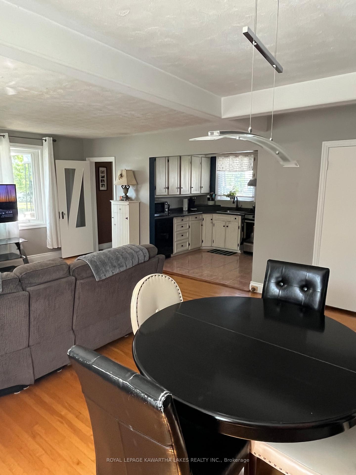 Photo 13 of 463 Arndon Avenue, Peterborough, Otonabee Ward 1 — HOMEH