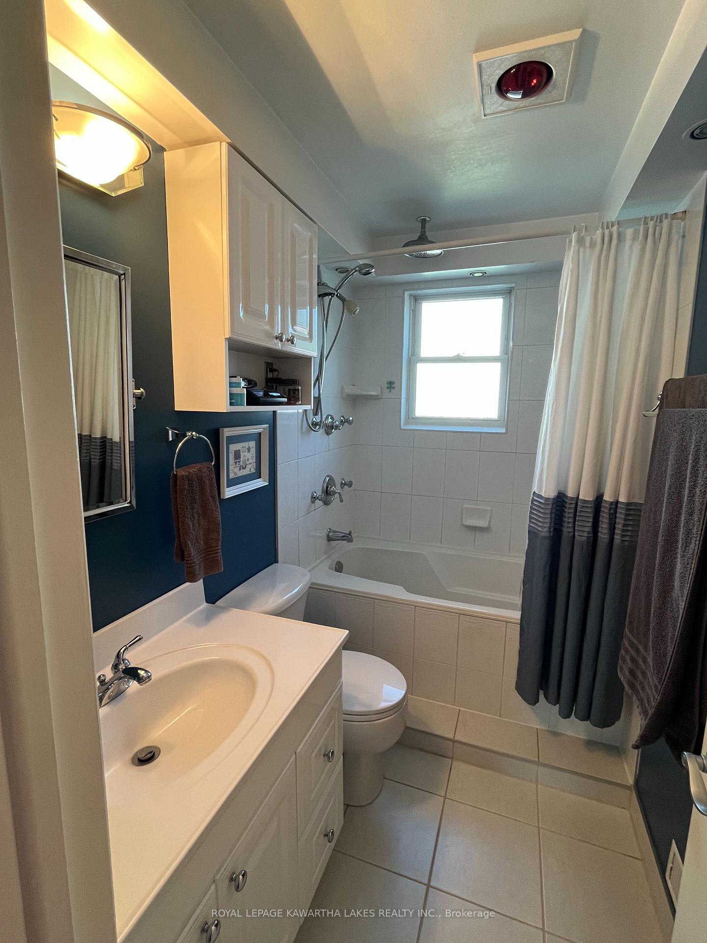 Photo 23 of 463 Arndon Avenue, Peterborough, Otonabee Ward 1 — HOMEH