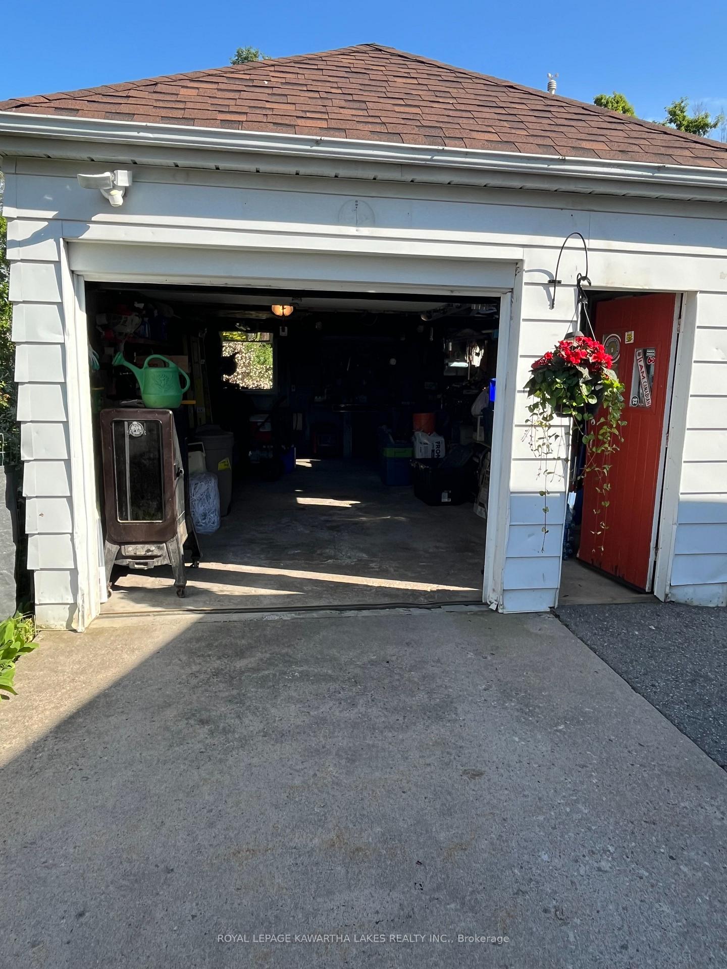 Photo 25 of 463 Arndon Avenue, Peterborough, Otonabee Ward 1 — HOMEH