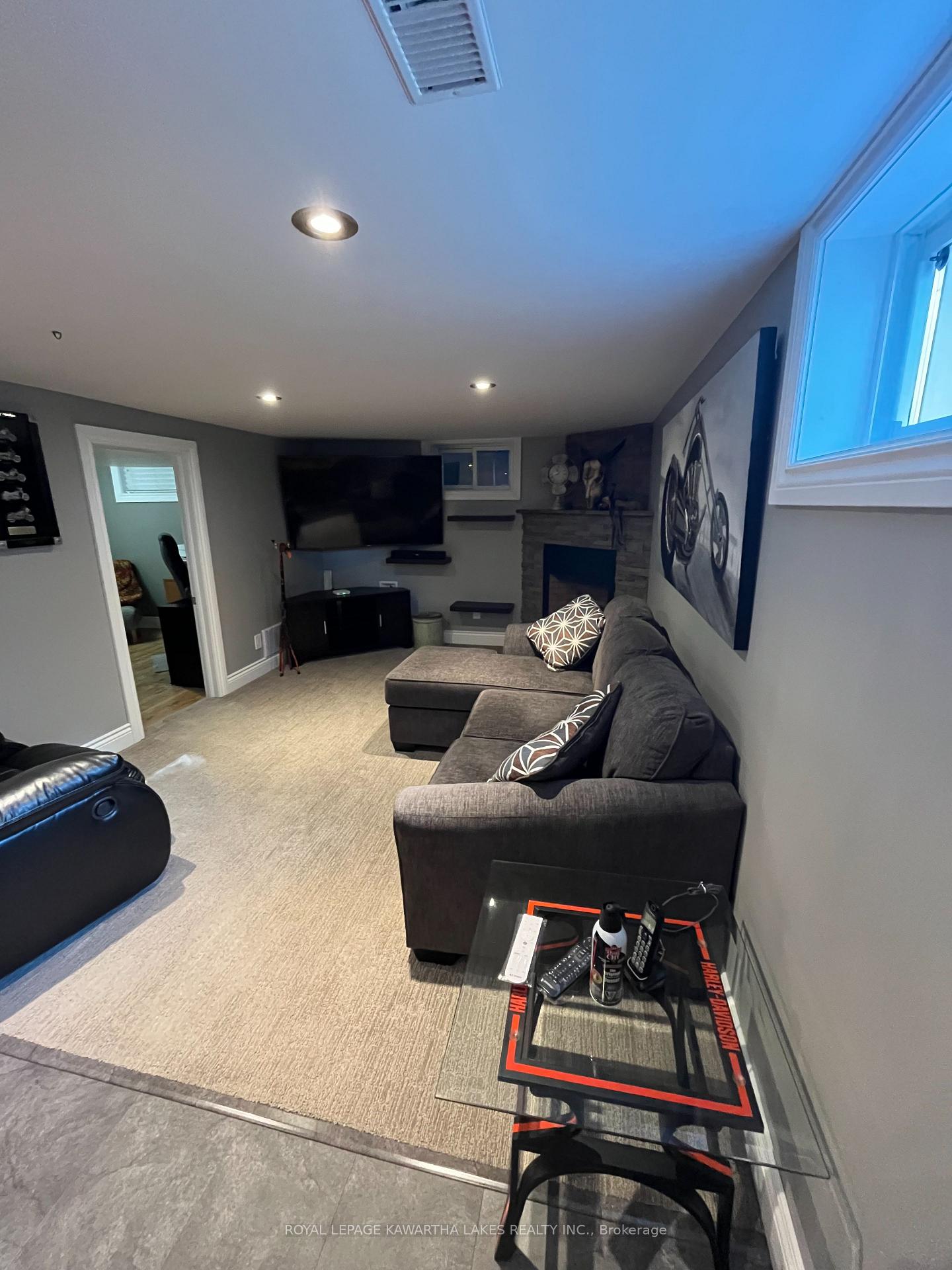 Photo 31 of 463 Arndon Avenue, Peterborough, Otonabee Ward 1 — HOMEH