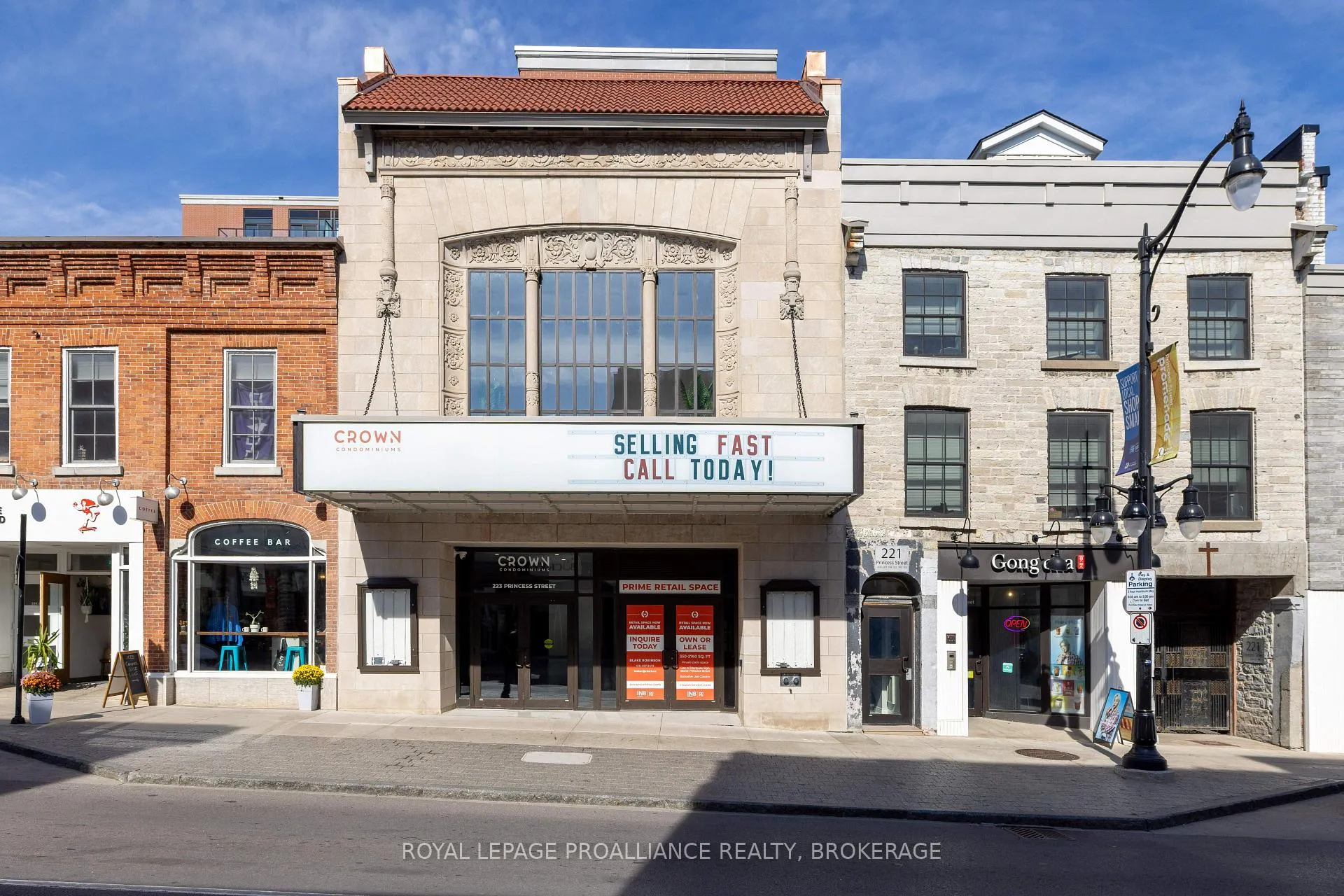 Front of Unit 704, 223 Princess Street