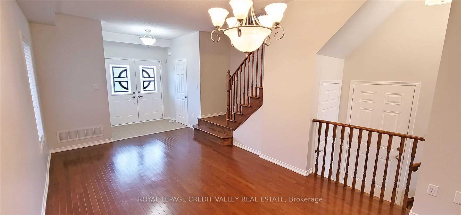 Photo 6 of 14 Mcginty Avenue, Ajax, Central East — HOMEH