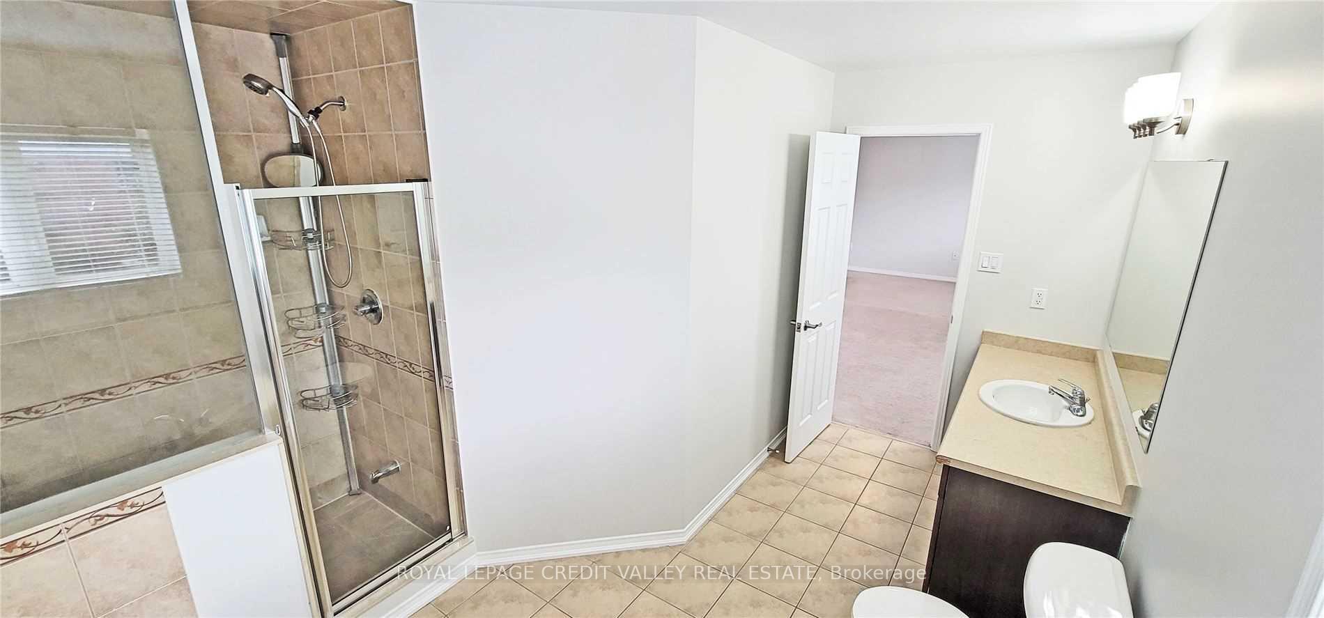 Photo 13 of 14 Mcginty Avenue, Ajax, Central East — HOMEH