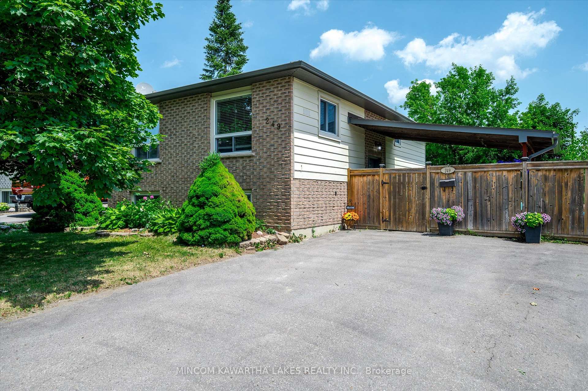 Photo 2 of 249 Middlefield Road, Peterborough, Ashburnham Ward 4 — HOMEH