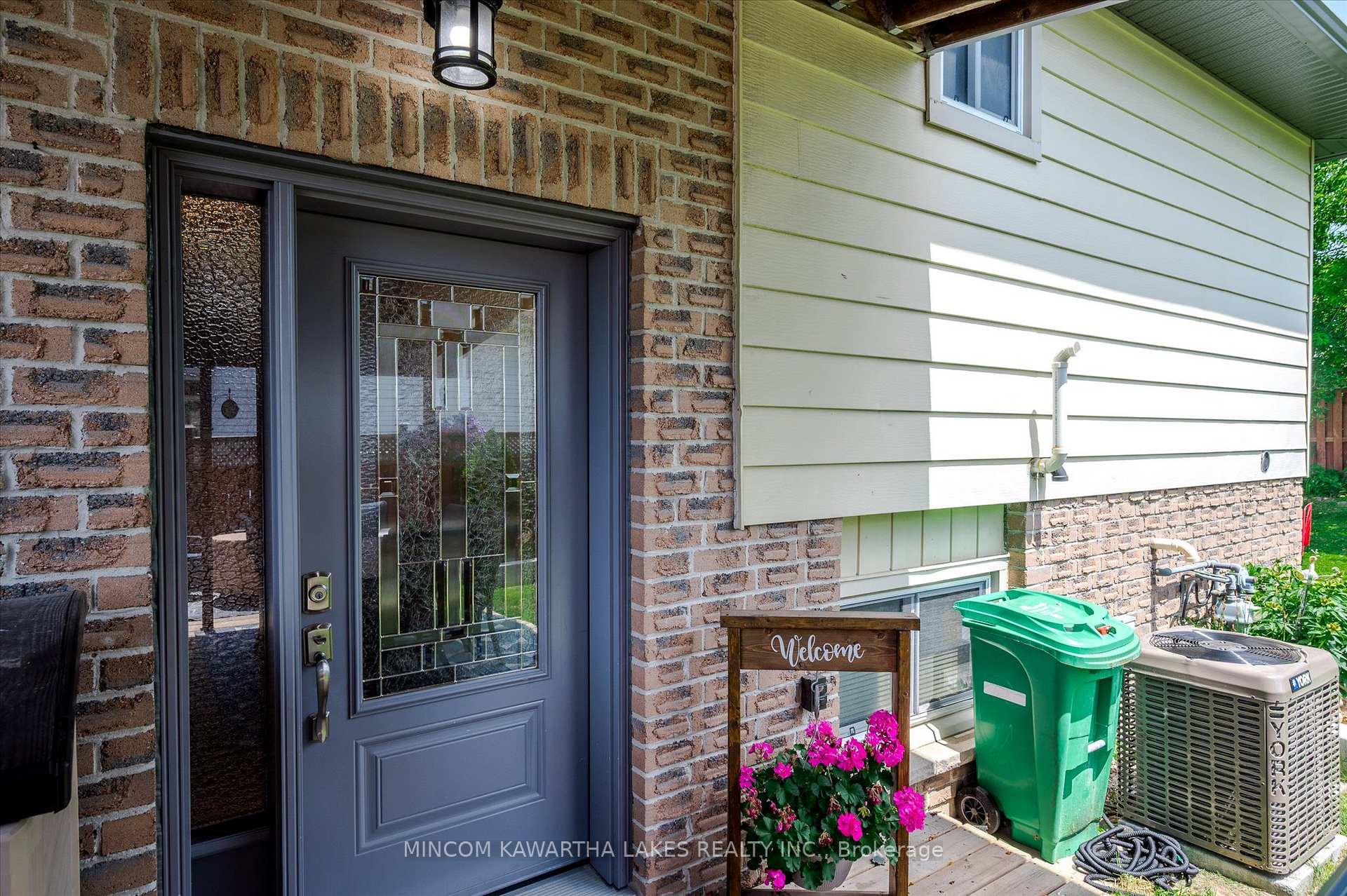 Photo 5 of 249 Middlefield Road, Peterborough, Ashburnham Ward 4 — HOMEH
