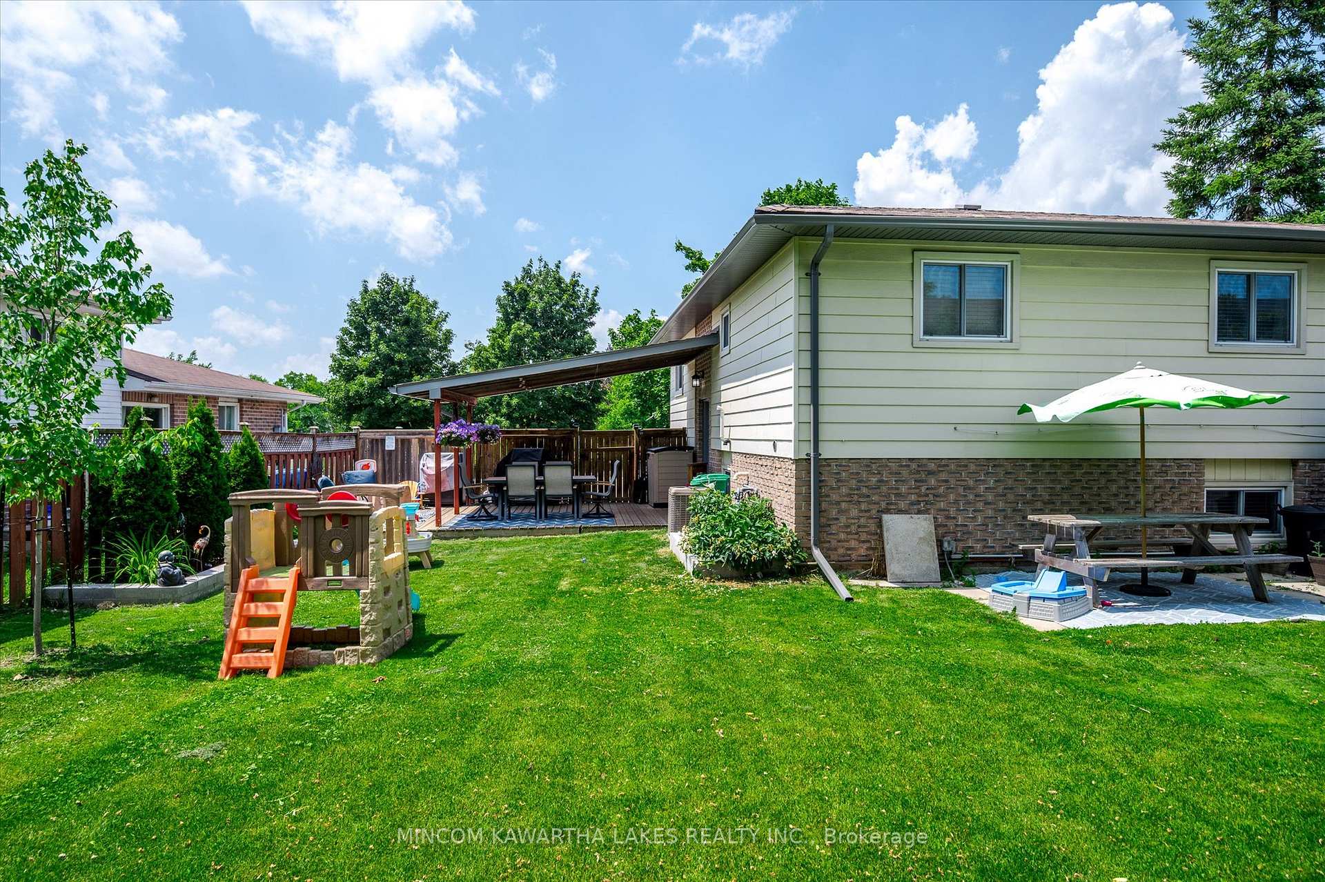 Photo 41 of 249 Middlefield Road, Peterborough, Ashburnham Ward 4 — HOMEH