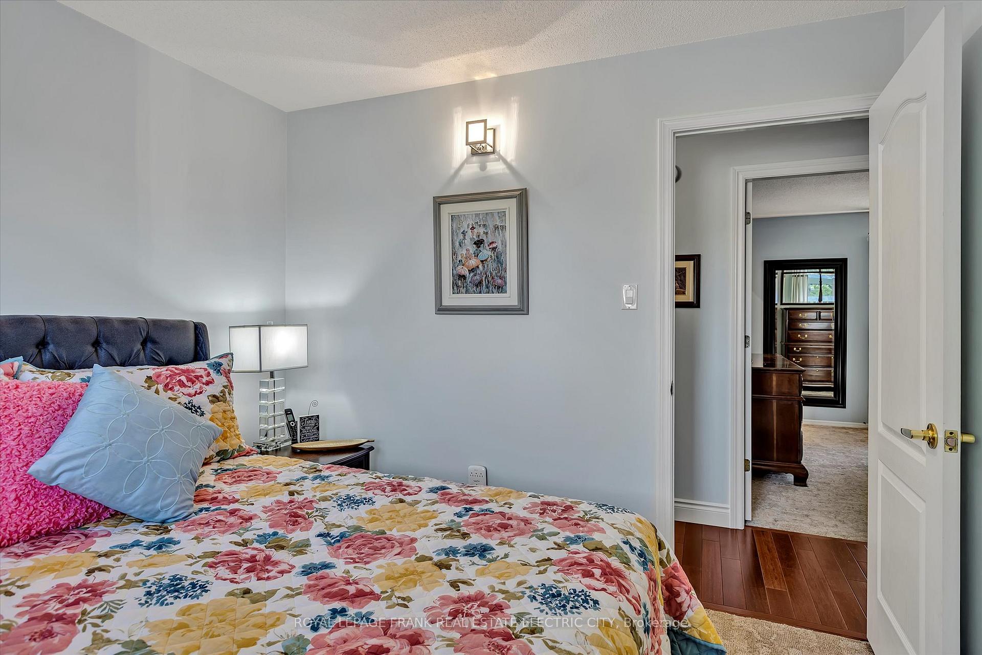 Photo 3 of 1504 Hetherington Drive, Peterborough, Northcrest Ward 5 — HOMEH