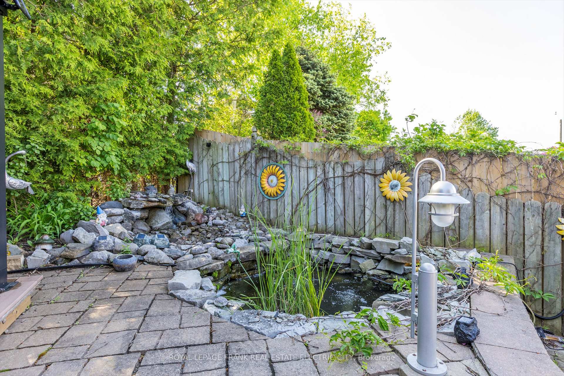 Photo 16 of 1504 Hetherington Drive, Peterborough, Northcrest Ward 5 — HOMEH