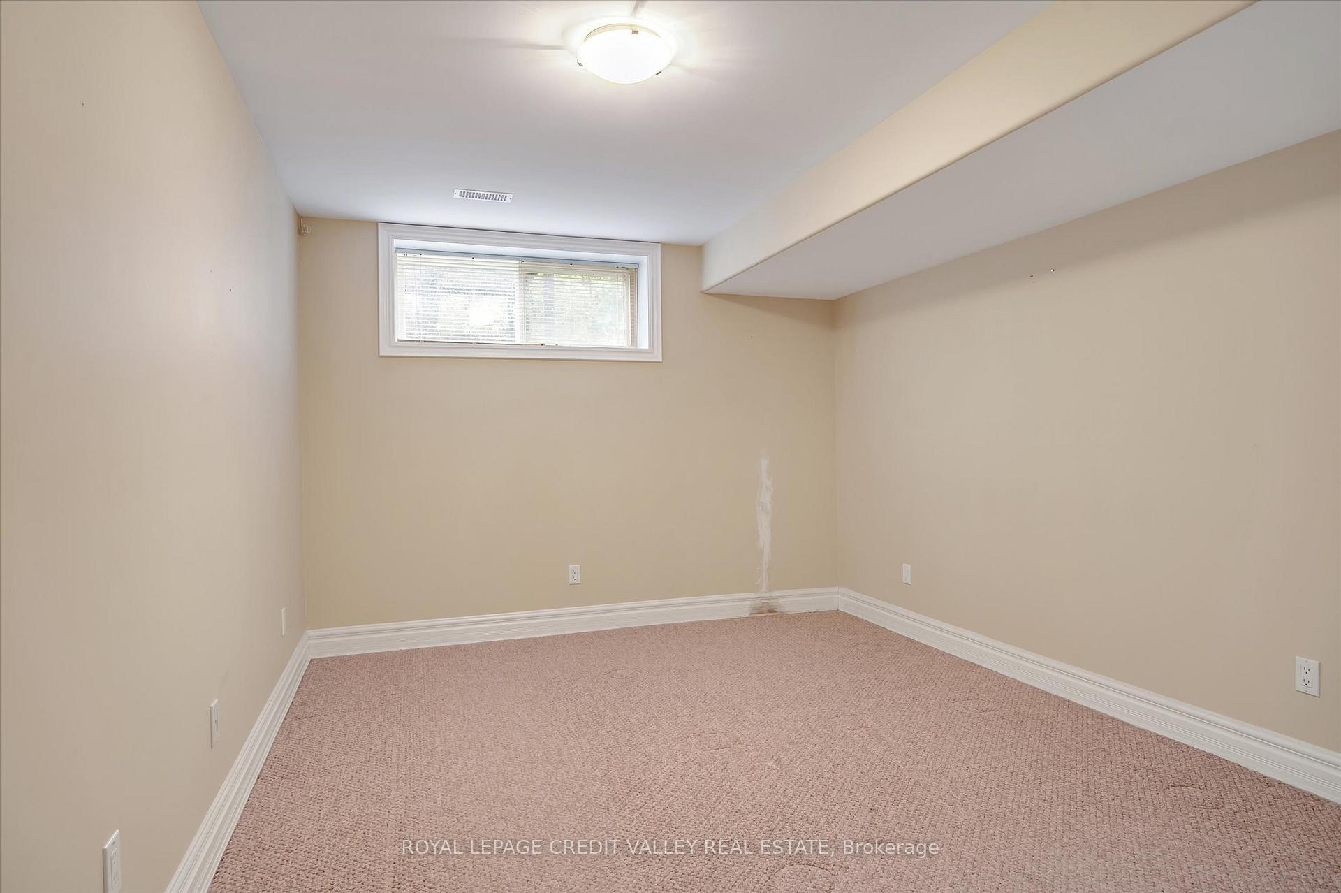 Photo 35 of 62 Edgewood Road, Peterborough, Monaghan Ward 2 — HOMEH