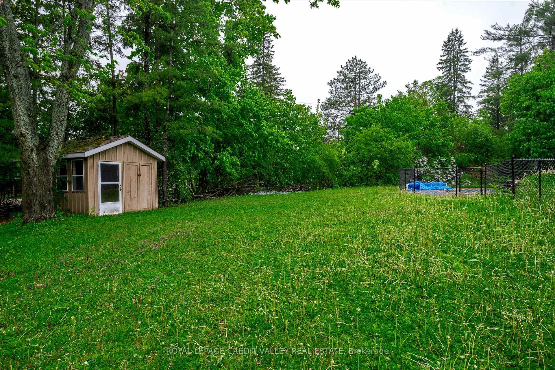 Photo 49 of 62 Edgewood Road, Peterborough, Monaghan Ward 2 — HOMEH